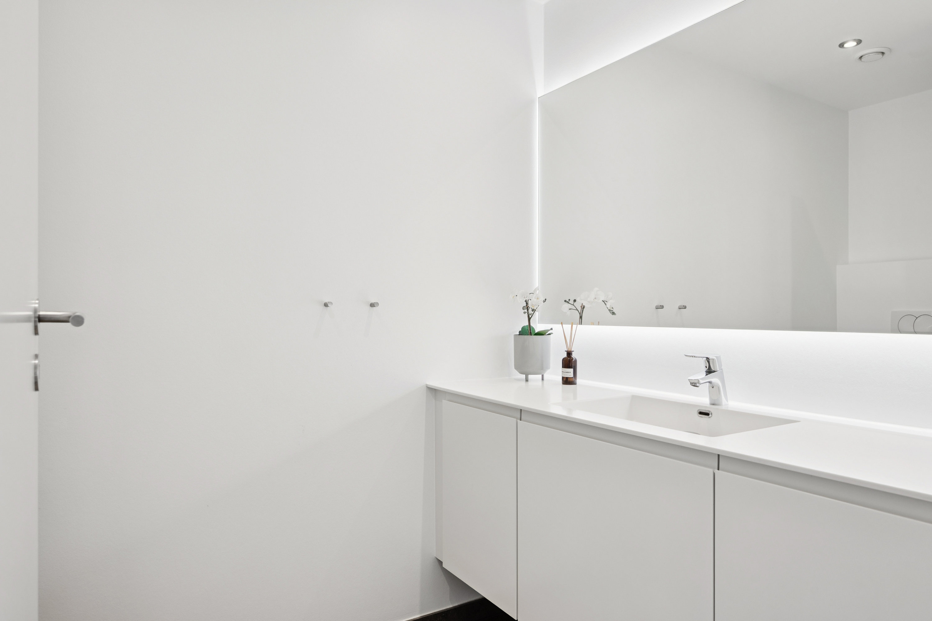 Fremhævet badeværelse billede i fuldskærmstilstand. Billede af Granvej 97, 2880 Bagsværd