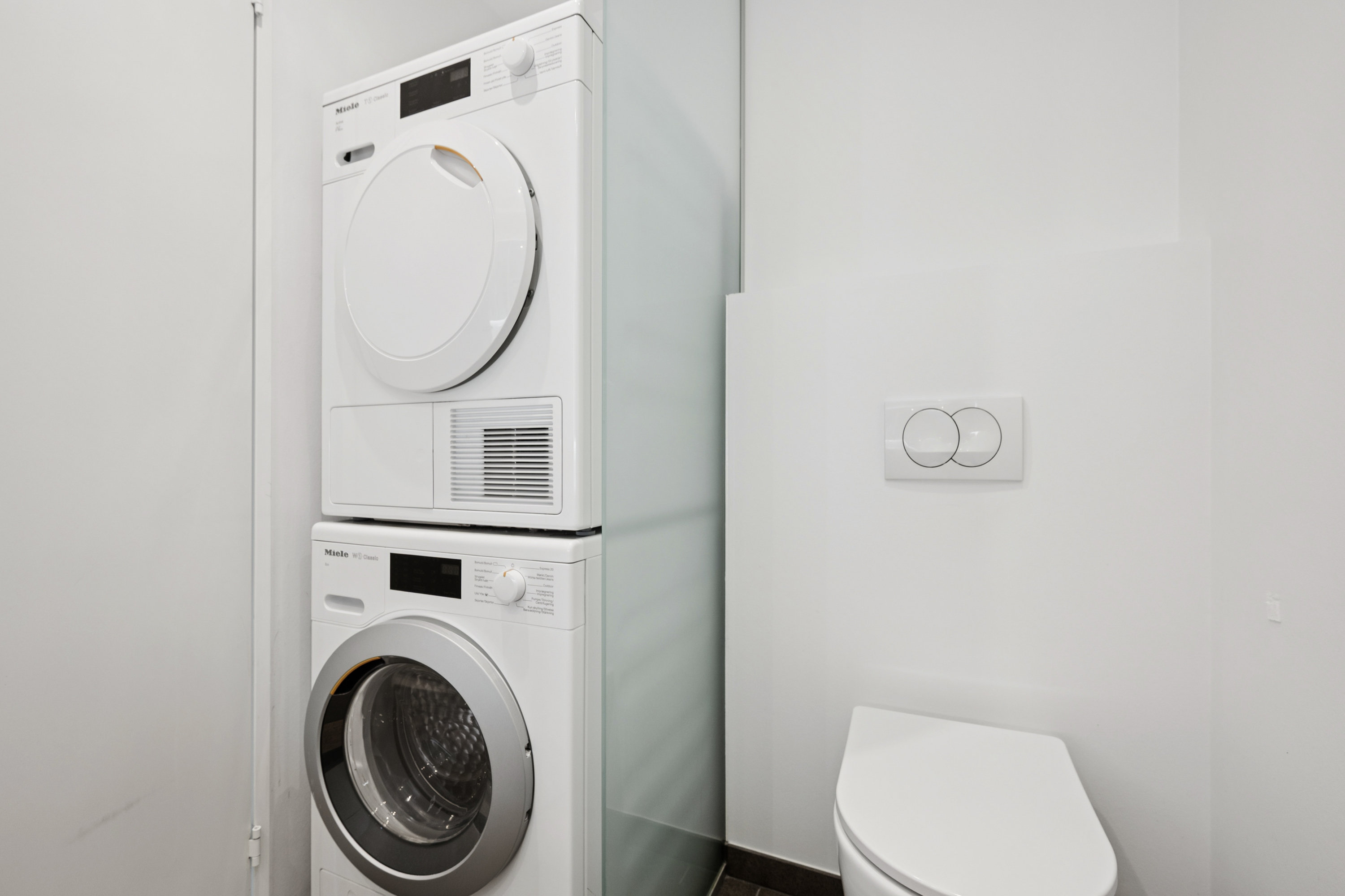 Fremhævet badeværelse billede i fuldskærmstilstand. Billede af Granvej 97, 2880 Bagsværd