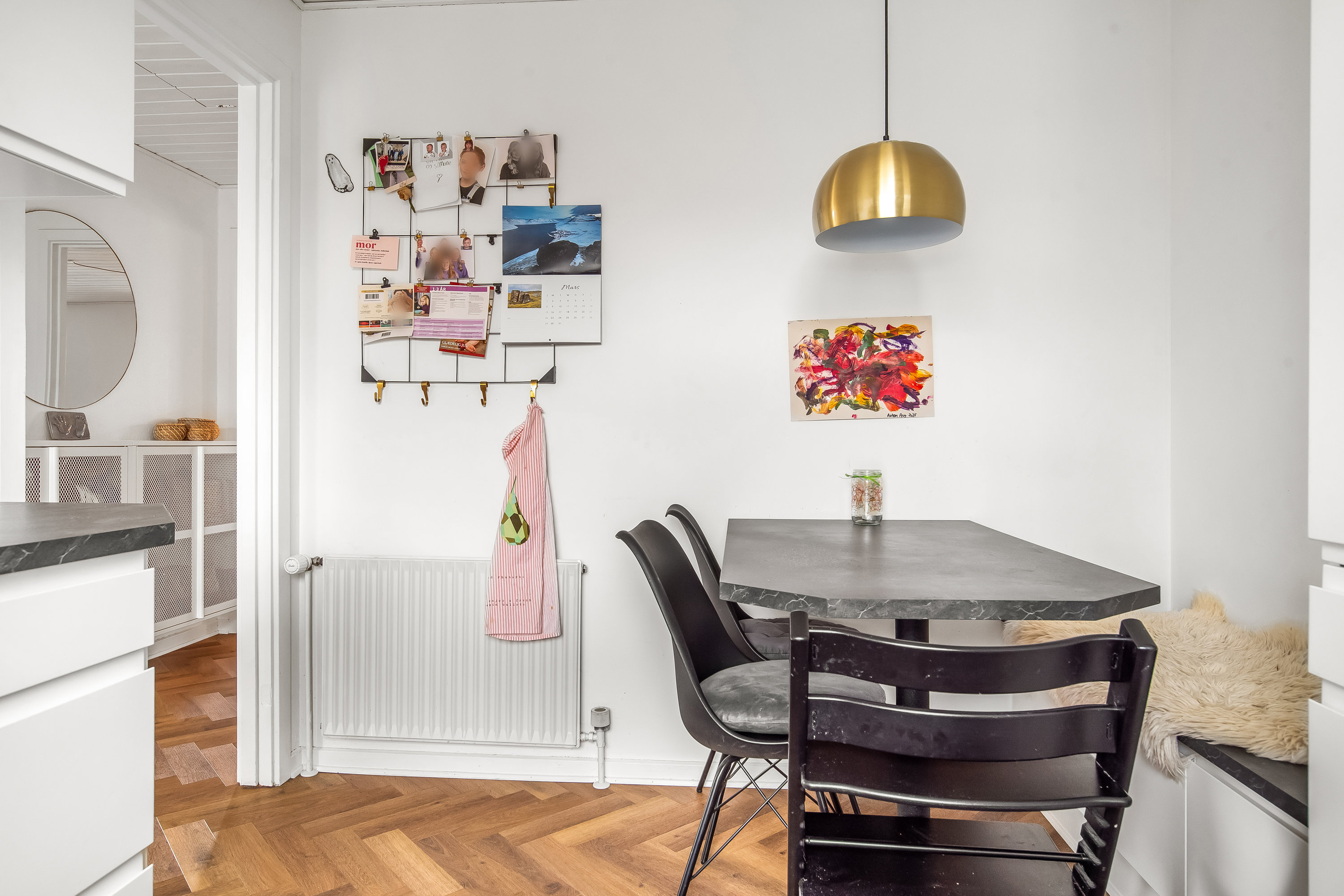 Fremhævet køkken billede i fuldskærmstilstand. Billede af H.Drachmanns Vej 40, 7500 Holstebro