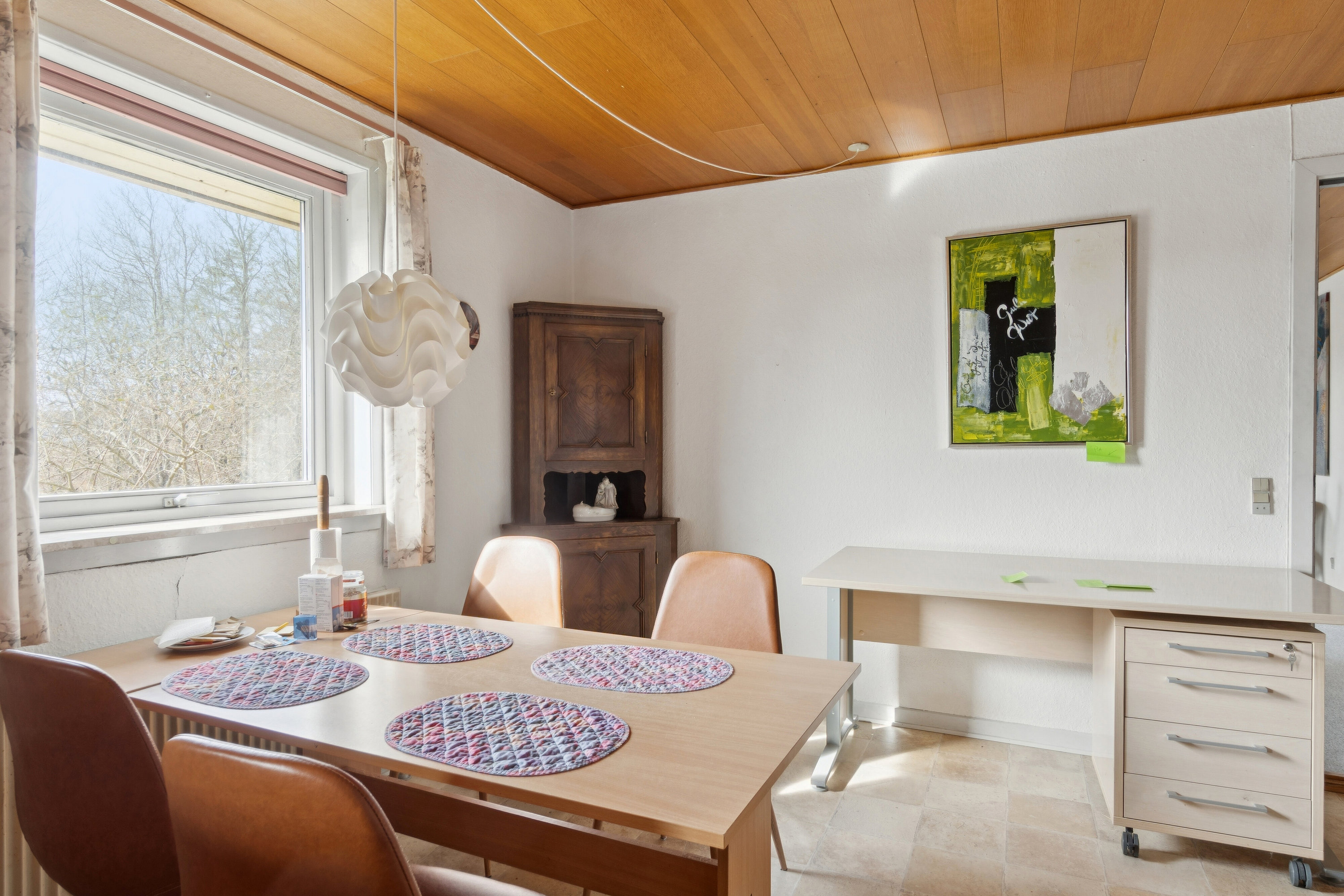 Fremhævet stue billede i fuldskærmstilstand. Billede af Højen 4, 4400 Kalundborg