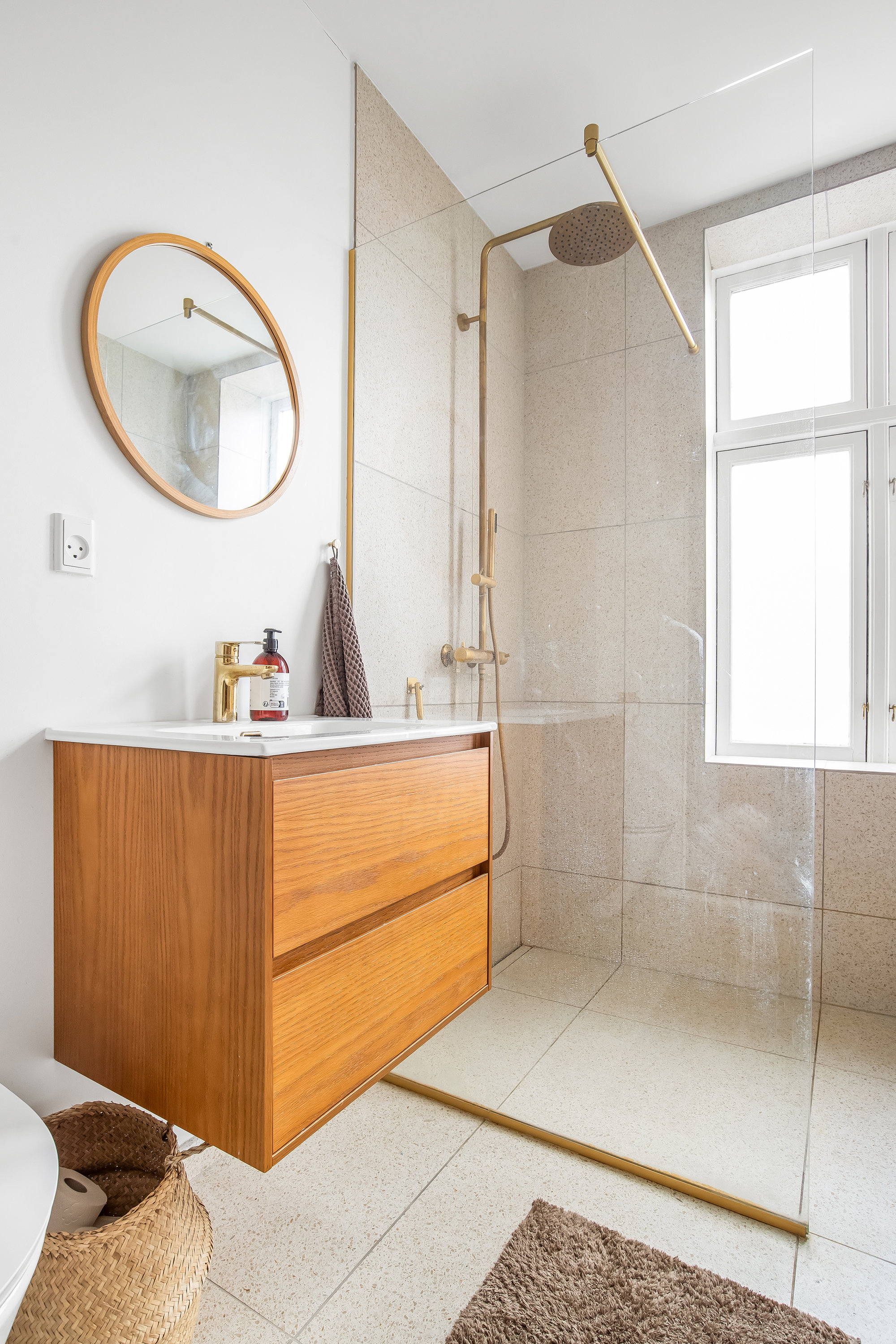 Fremhævet badeværelse billede i fuldskærmstilstand. Billede af Skolegade 30C, 1. tv., 7500 Holstebro