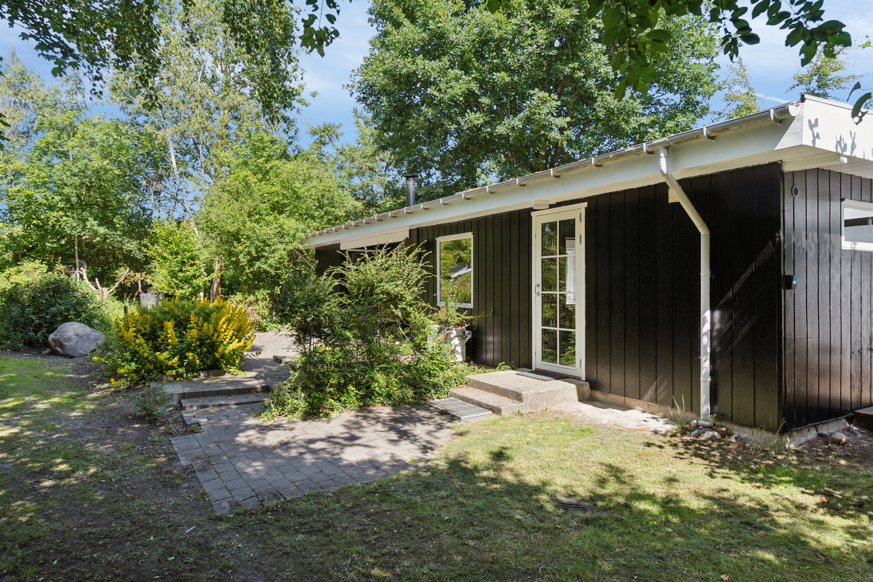 Fremhævet set fra haven billede i fuldskærmstilstand. Billede af Hesselbjergvej 16, Reersø, 4281 Gørlev