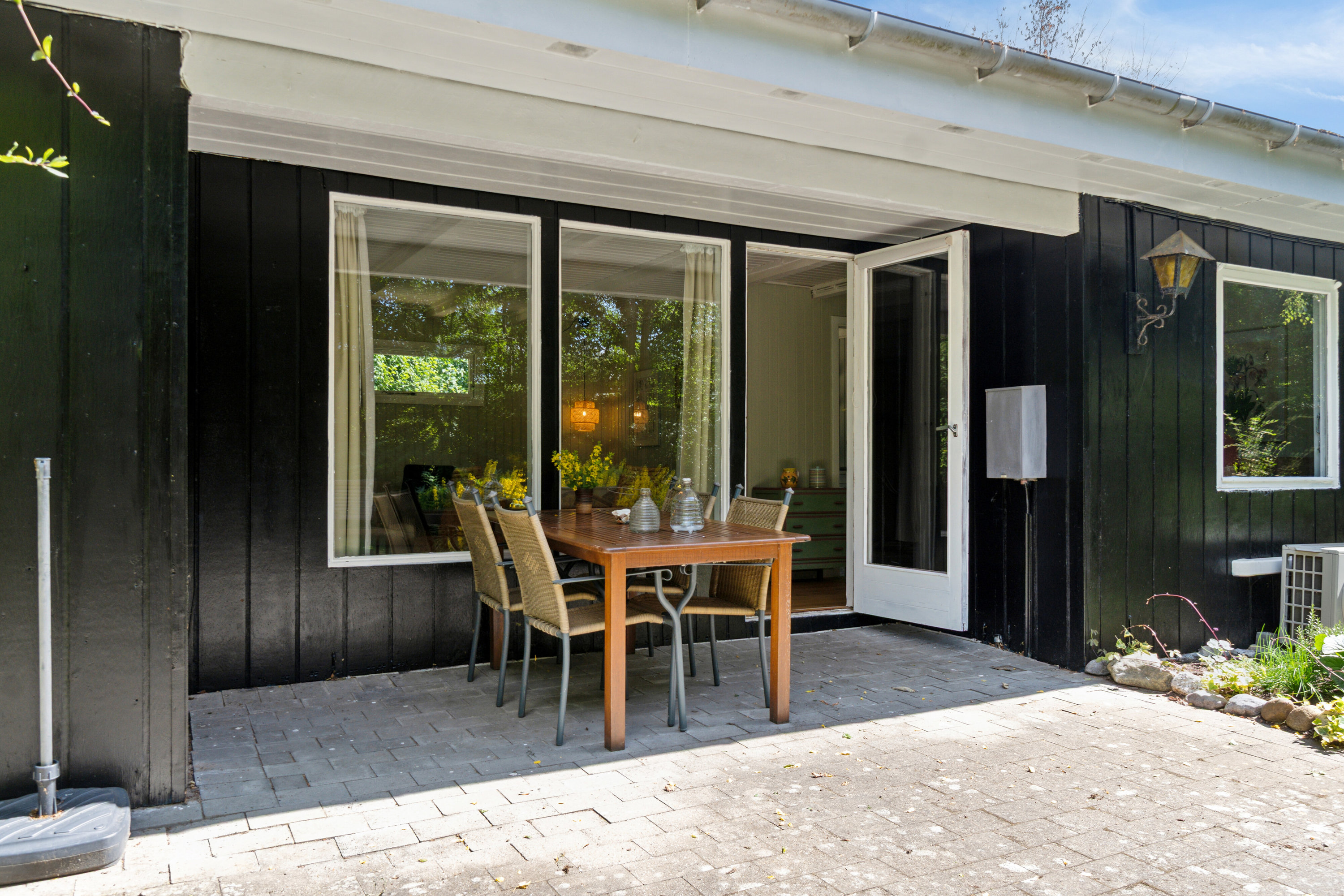 Fremhævet overdækket terrasse billede i fuldskærmstilstand. Billede af Hesselbjergvej 16, Reersø, 4281 Gørlev