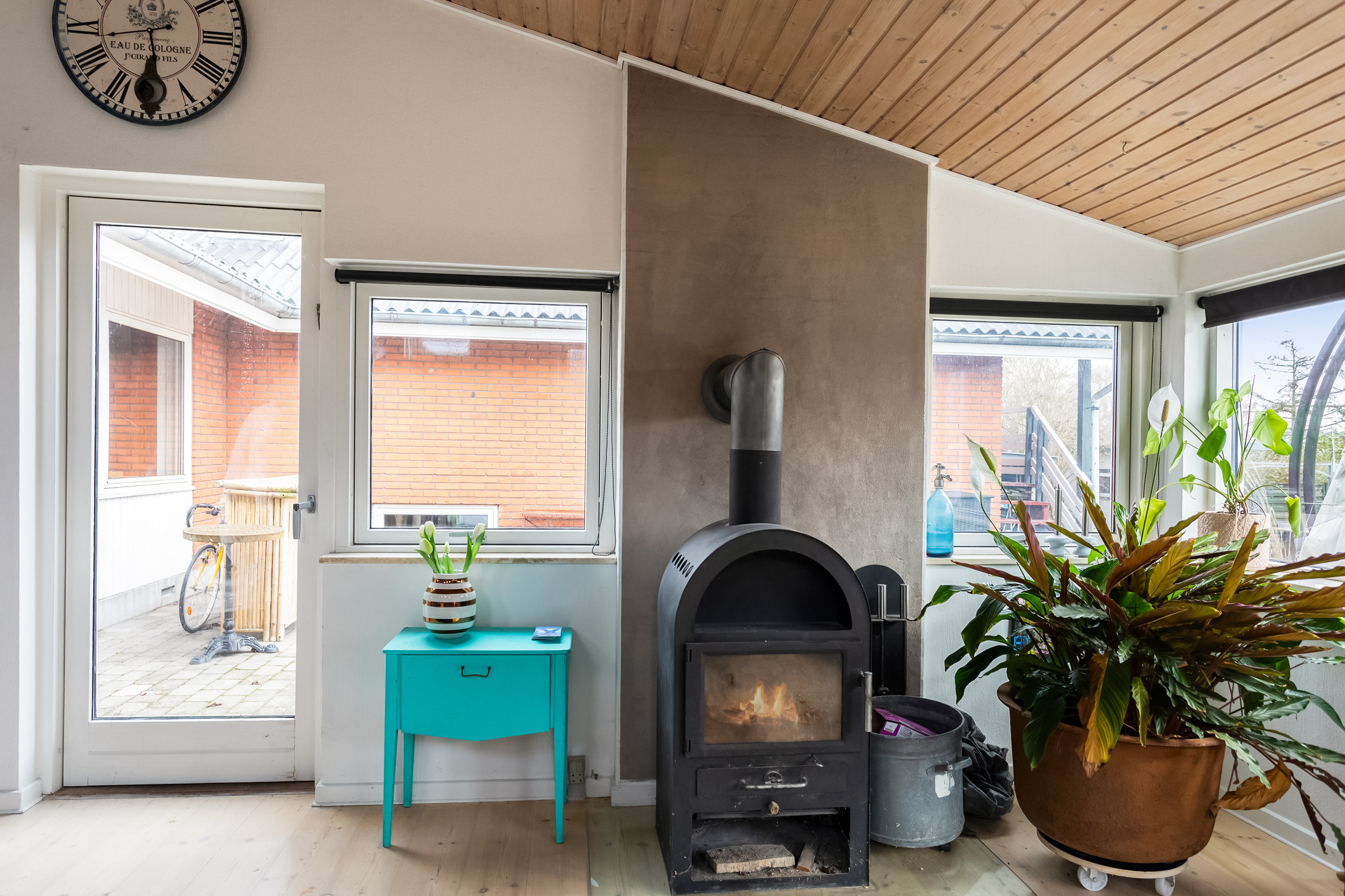 Fremhævet stue billede i fuldskærmstilstand. Billede af Hybenvænget 7, 2740 Skovlunde