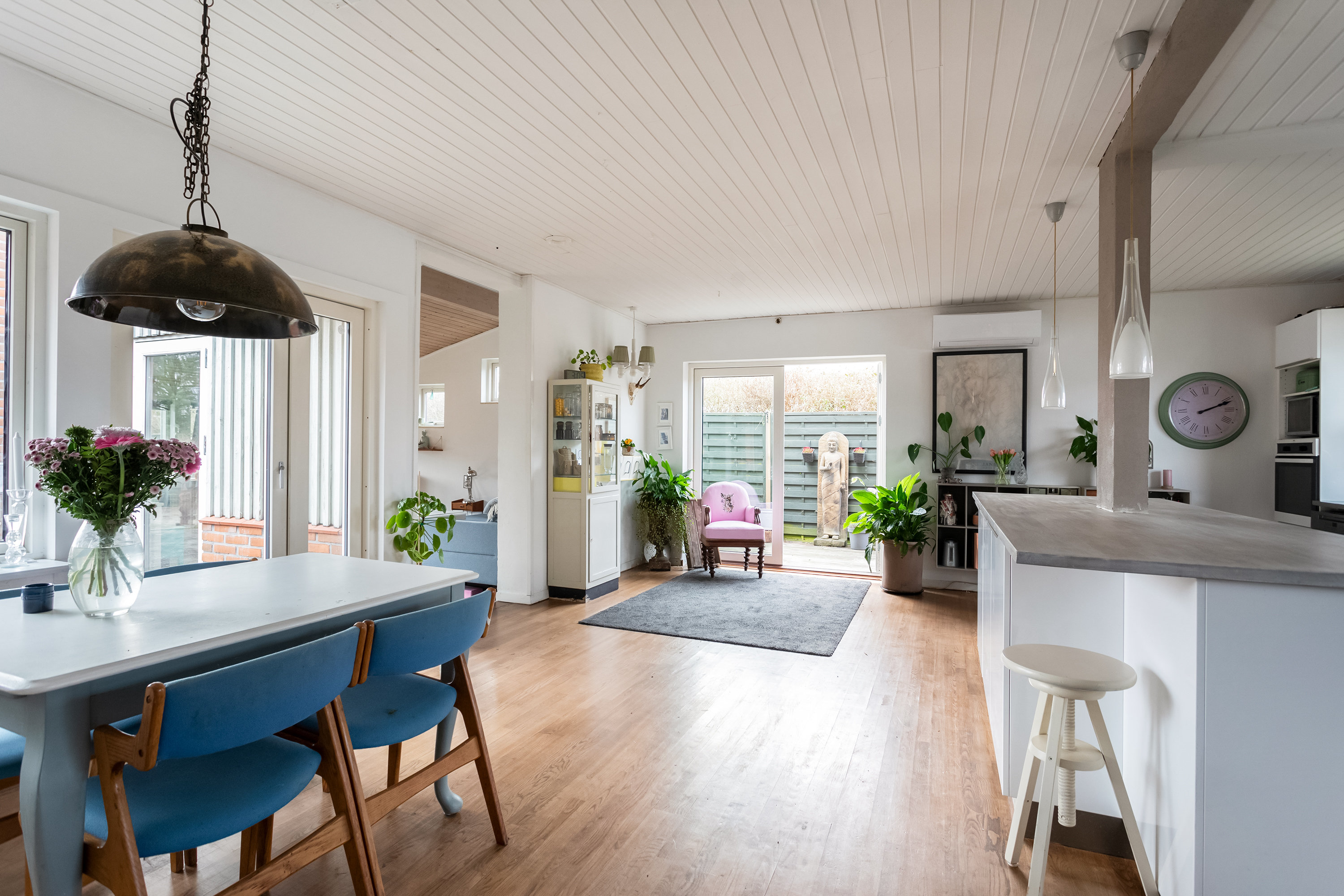 Fremhævet stue billede i fuldskærmstilstand. Billede af Hybenvænget 7, 2740 Skovlunde