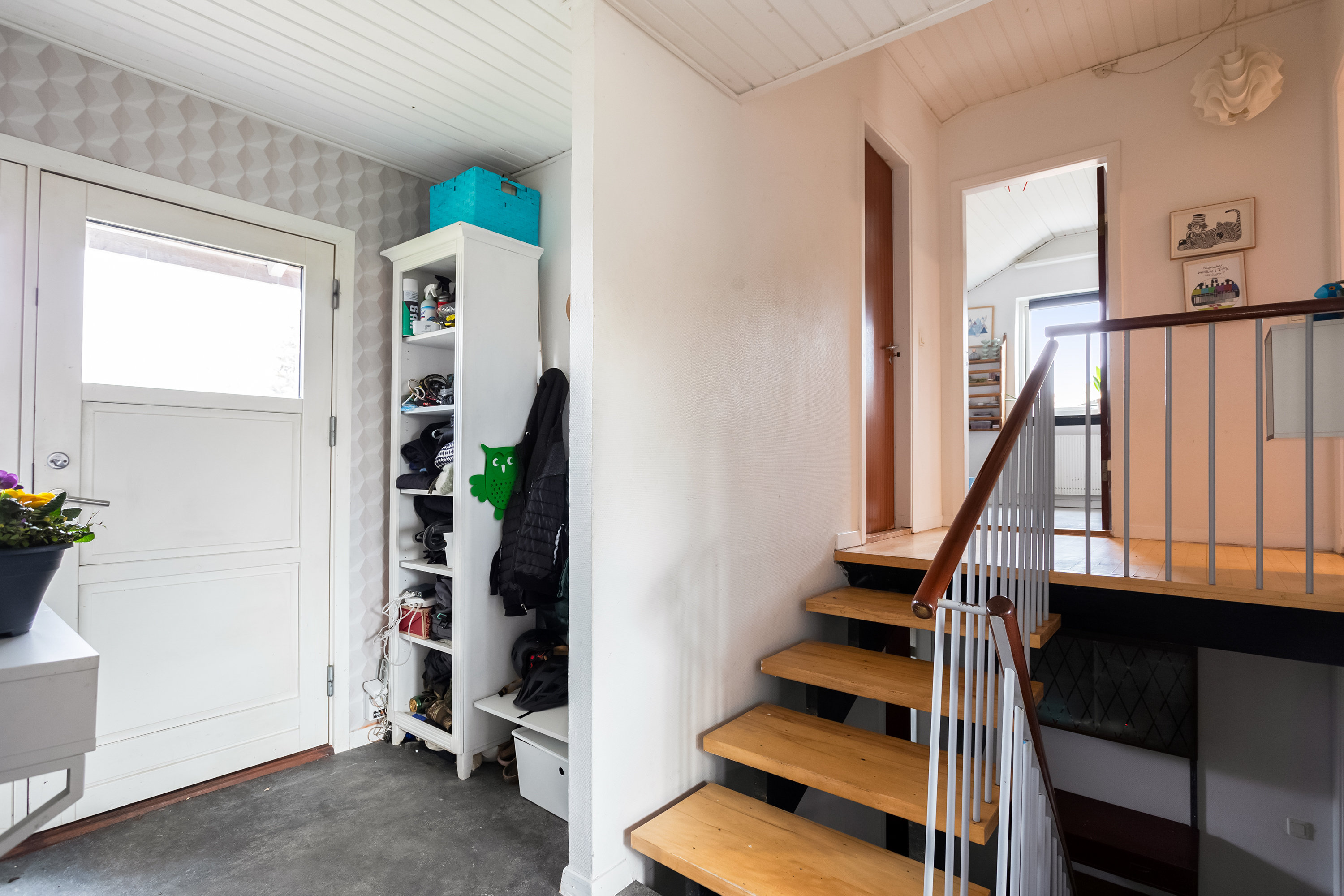 Fremhævet gang billede i fuldskærmstilstand. Billede af Hybenvænget 7, 2740 Skovlunde