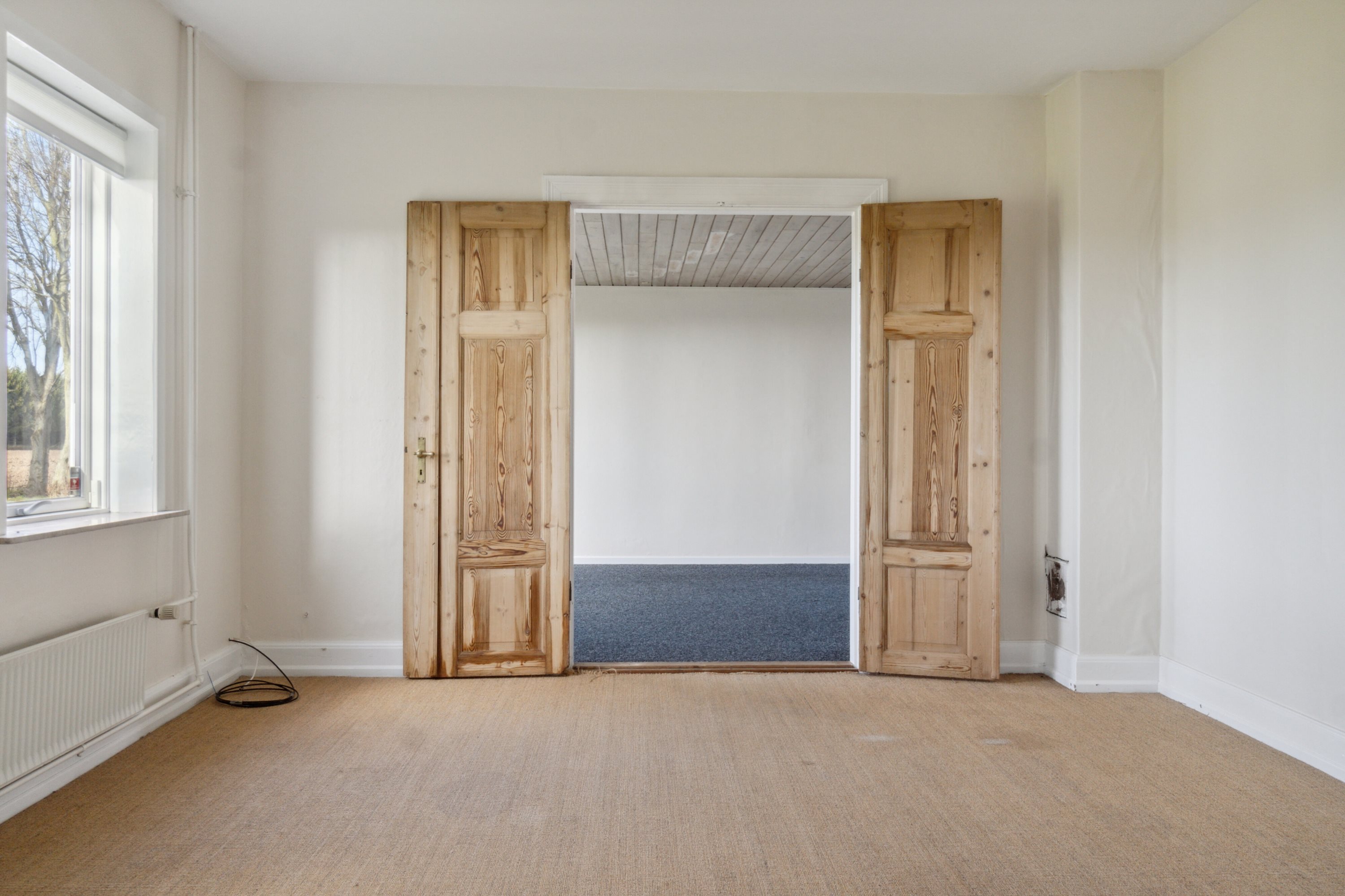 Fremhævet stue billede i fuldskærmstilstand. Billede af Kragerupgårdsvej 23, Tjørnelunde, 4270 Høng