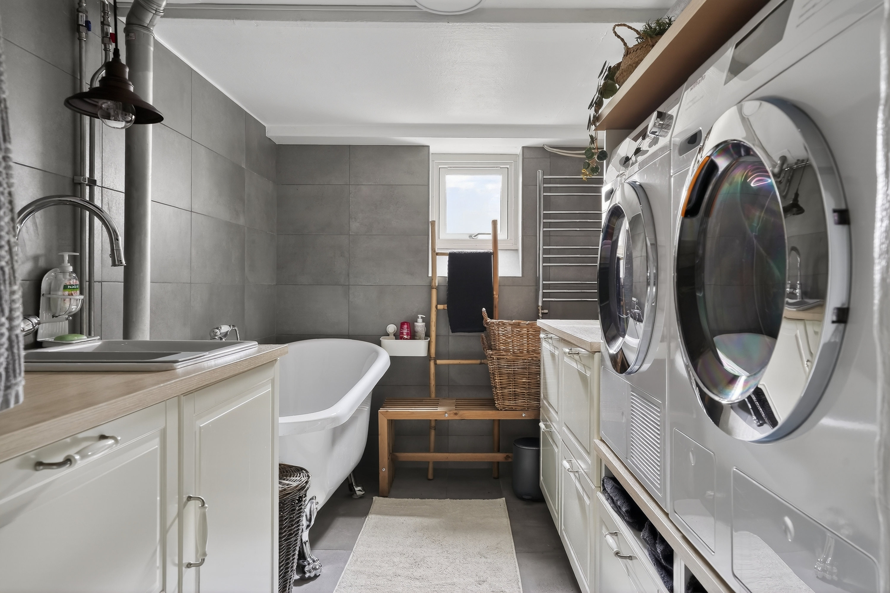 Fremhævet badeværelse billede i fuldskærmstilstand. Billede af Augustvej 118, 2860 Søborg