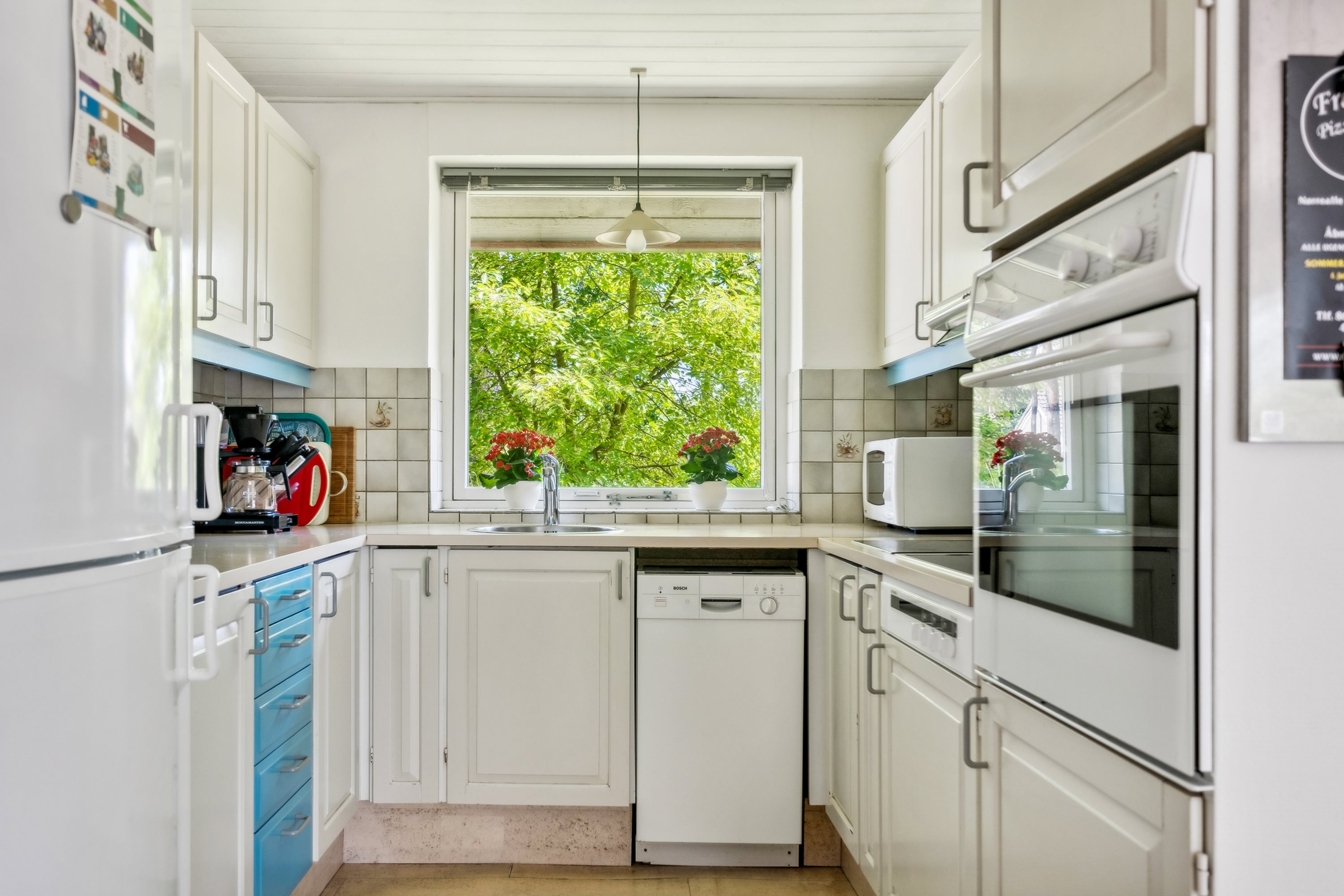 Fremhævet køkken billede i fuldskærmstilstand. Billede af Panvej 22, Boeslum Strand, 8400 Ebeltoft