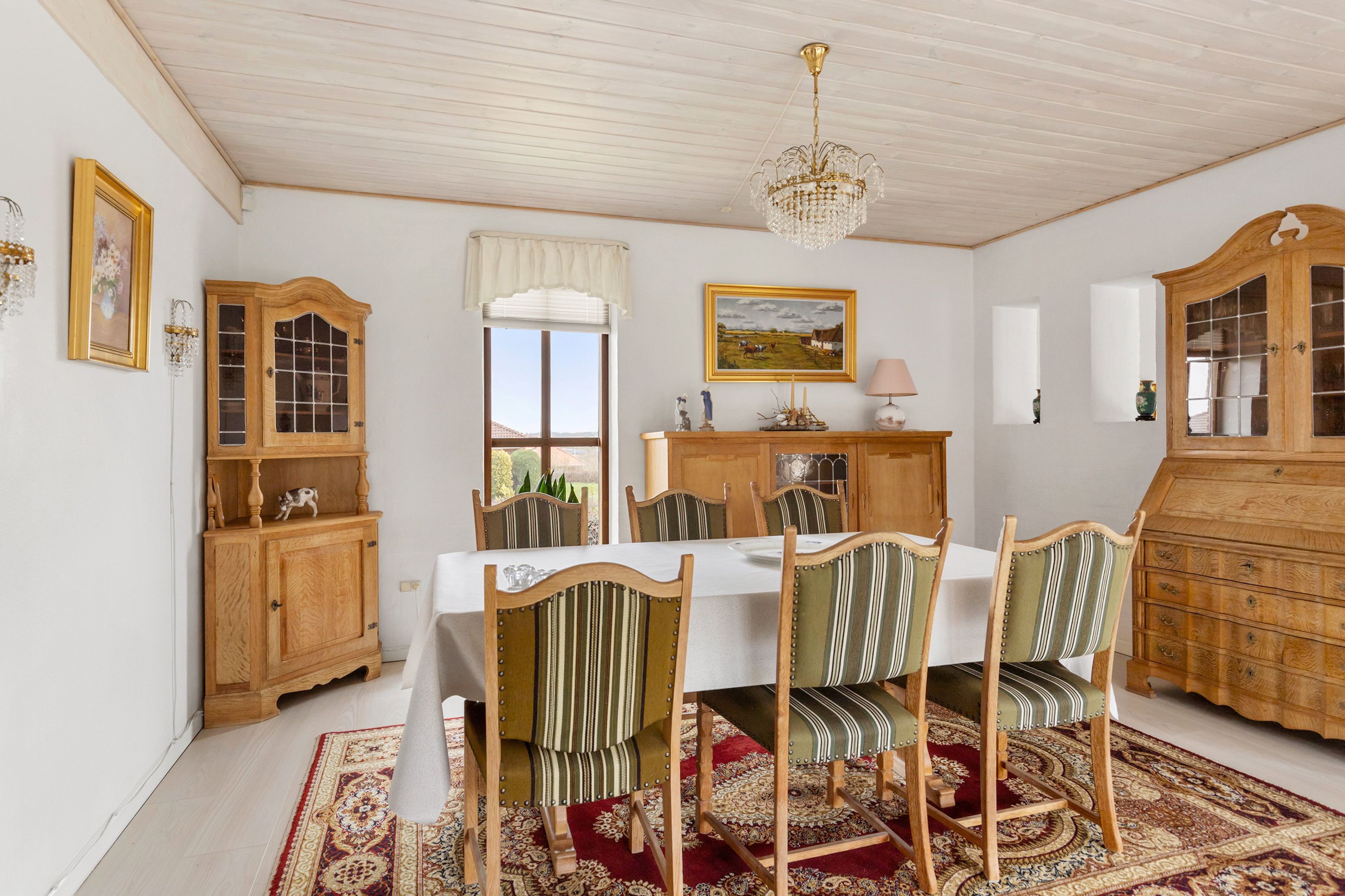 Fremhævet spisestue billede i fuldskærmstilstand. Billede af Højtoften 2, 9600 Aars