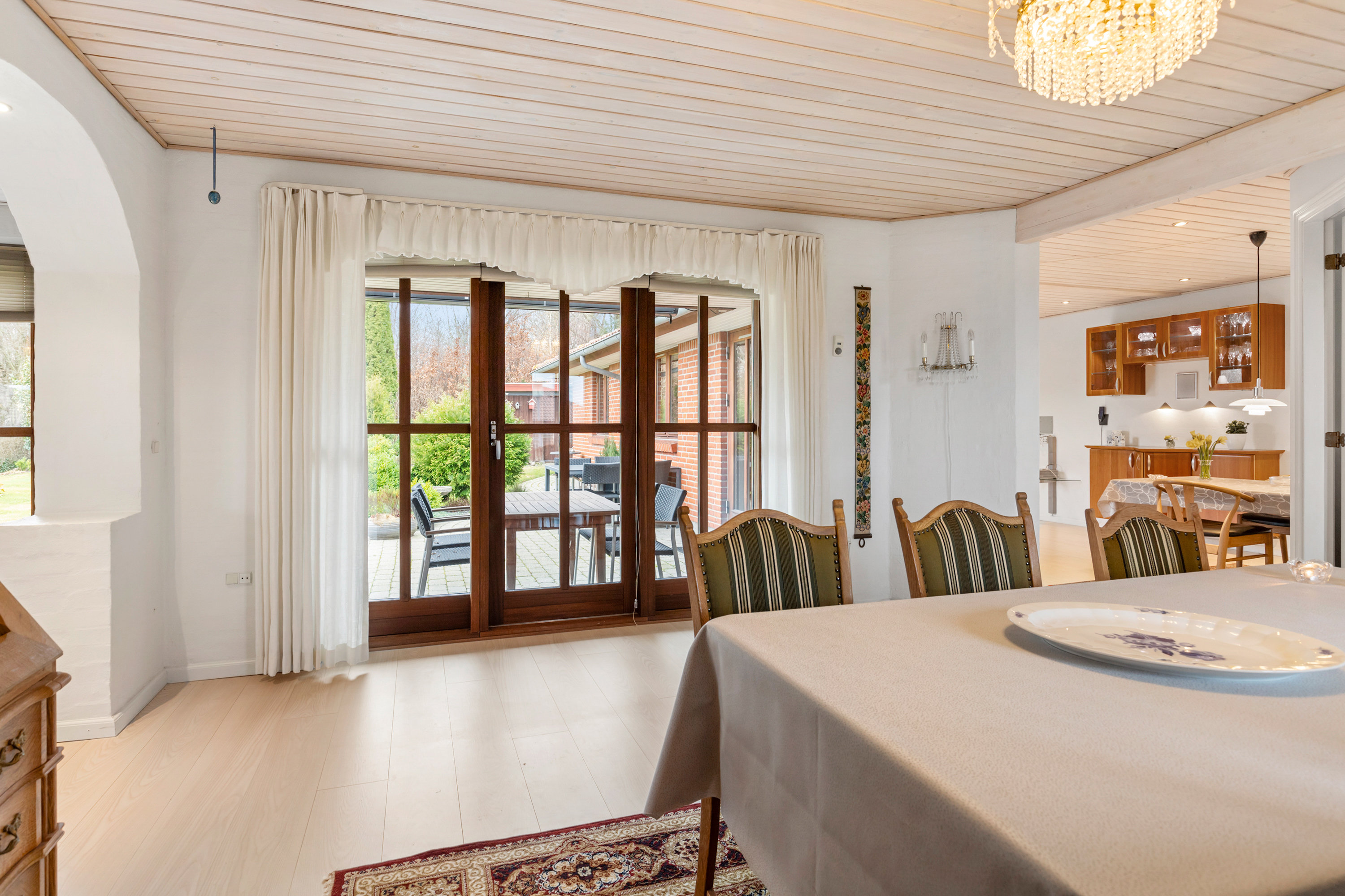 Fremhævet spisestue billede i fuldskærmstilstand. Billede af Højtoften 2, 9600 Aars