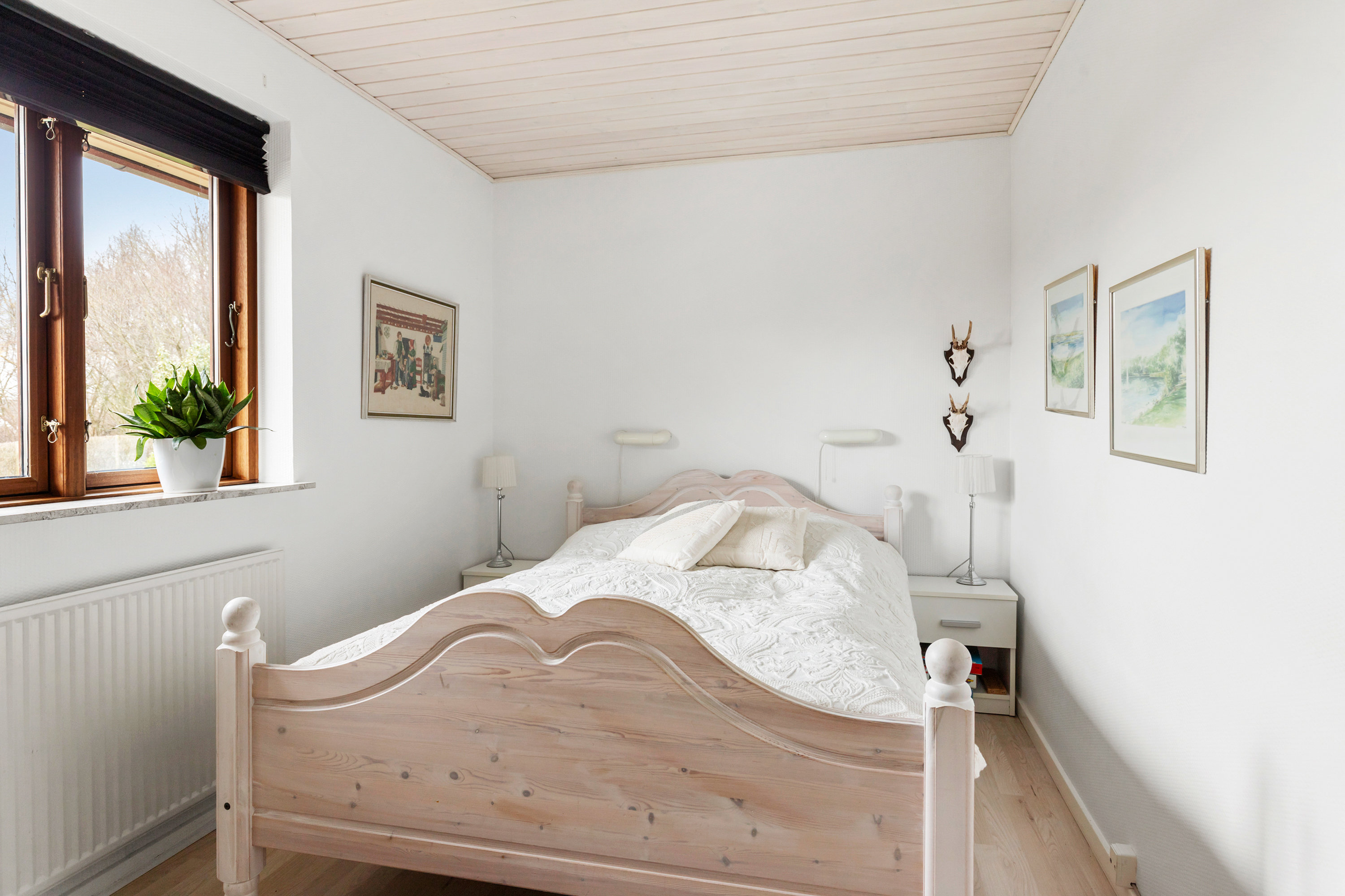 Fremhævet soveværelse billede i fuldskærmstilstand. Billede af Højtoften 2, 9600 Aars