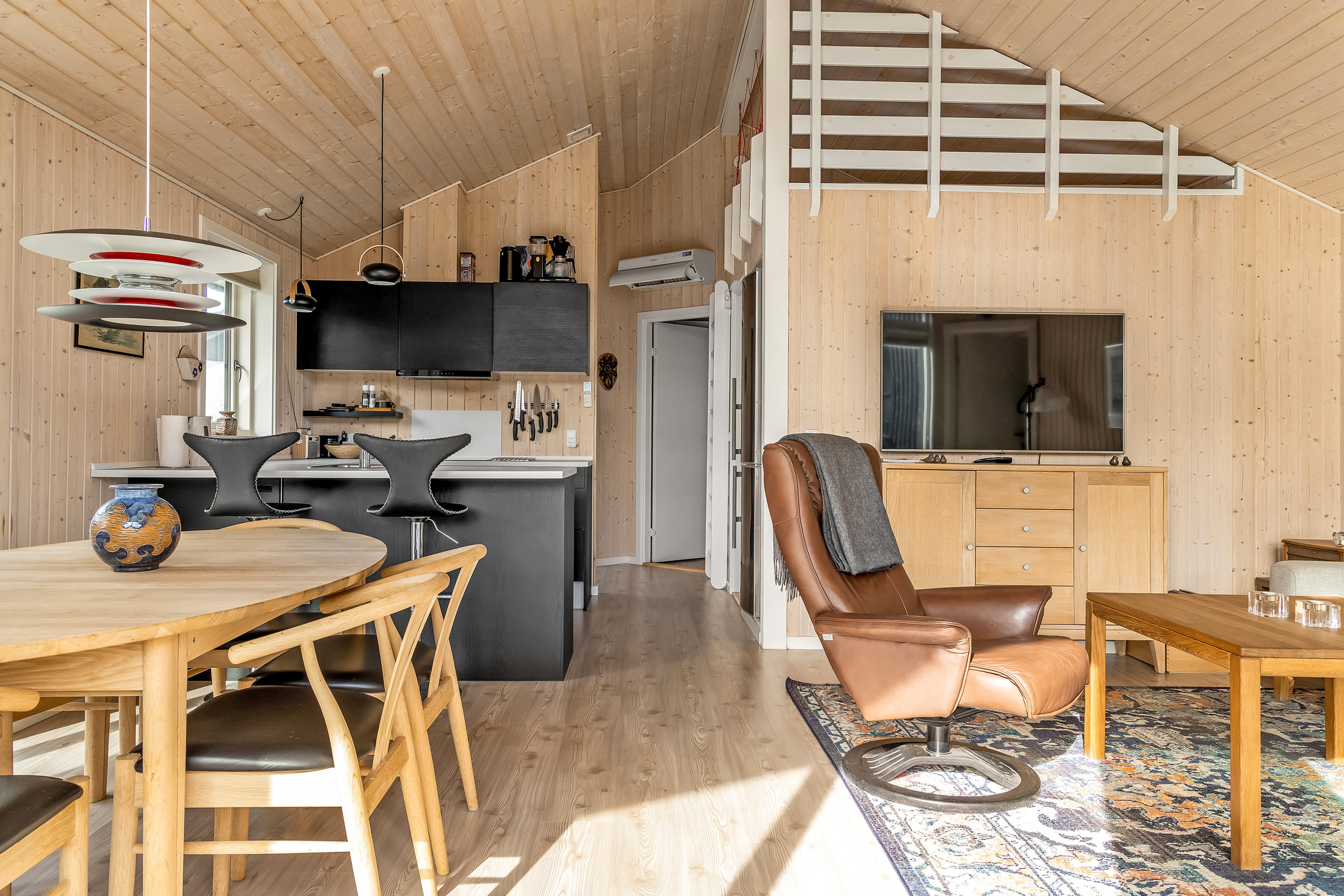 Fremhævet stue billede i fuldskærmstilstand. Billede af Sandkærvej 6, Kulhuse, 3630 Jægerspris