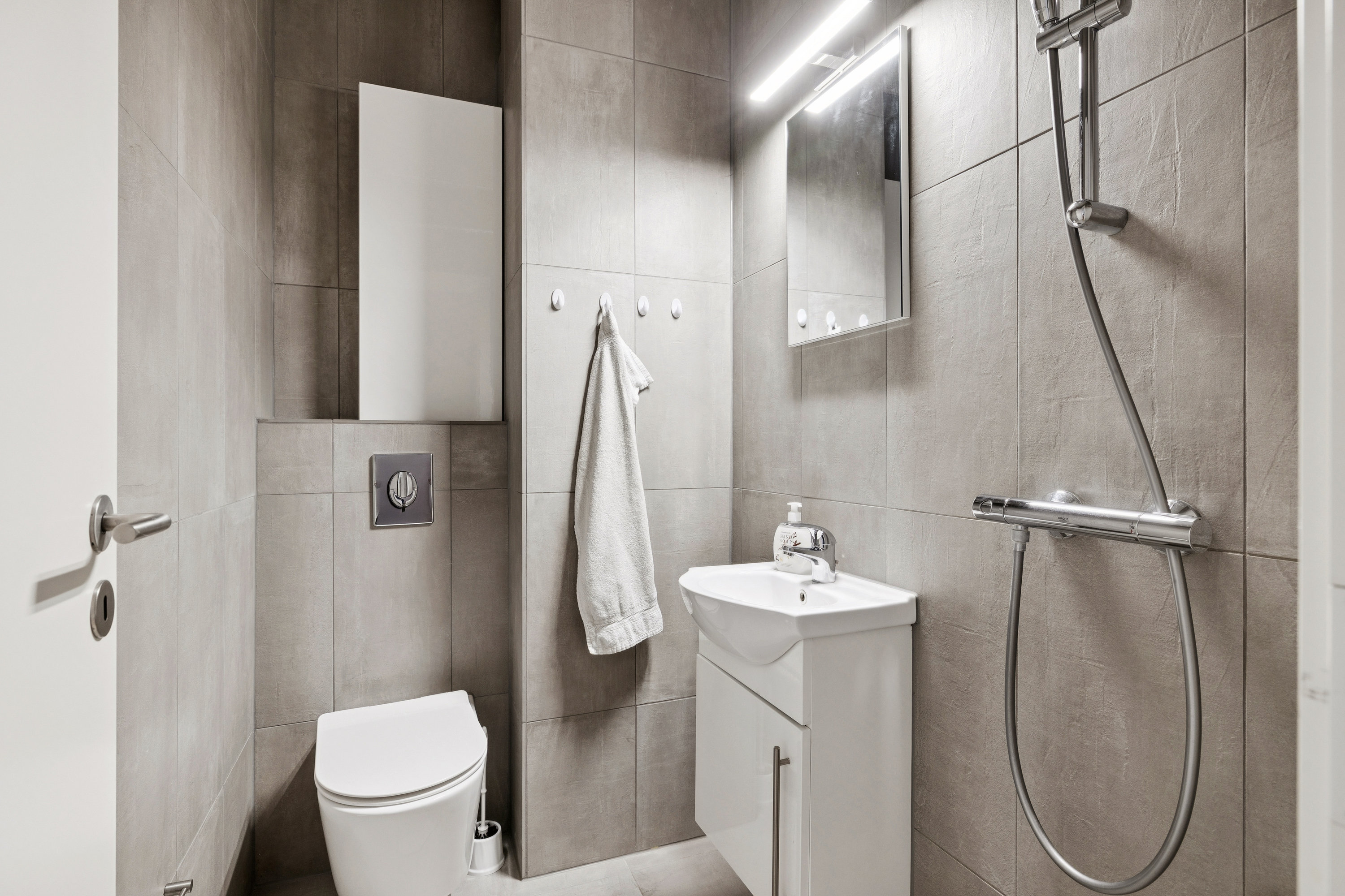 Fremhævet badeværelse billede i fuldskærmstilstand. Billede af Infanterivej 38D, 8930 Randers NØ