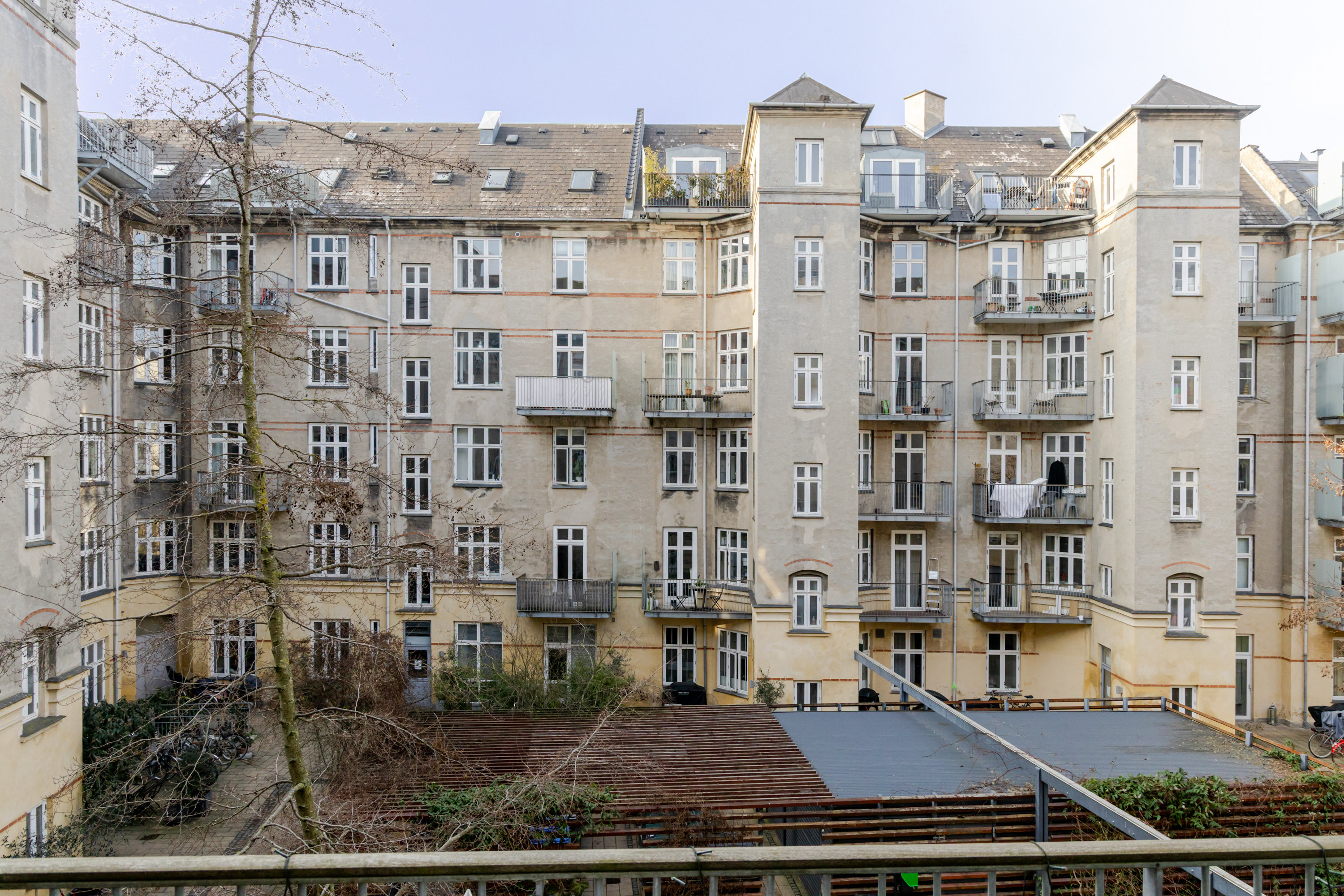 Fremhævet andet billede i fuldskærmstilstand. Billede af Burmeistersgade 1C, 2. th., 1429 København K