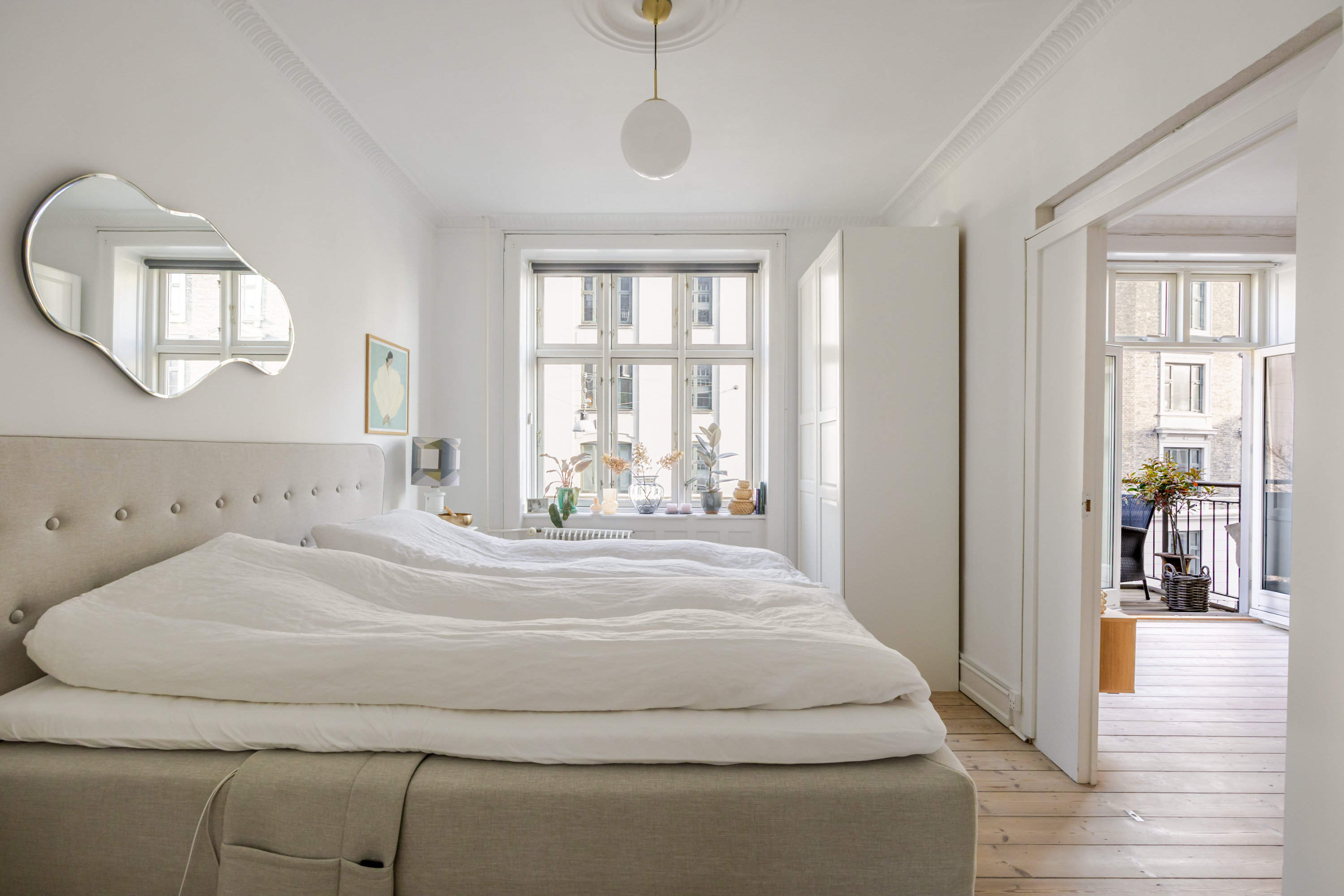 Fremhævet andet billede i fuldskærmstilstand. Billede af Burmeistersgade 1C, 2. th., 1429 København K