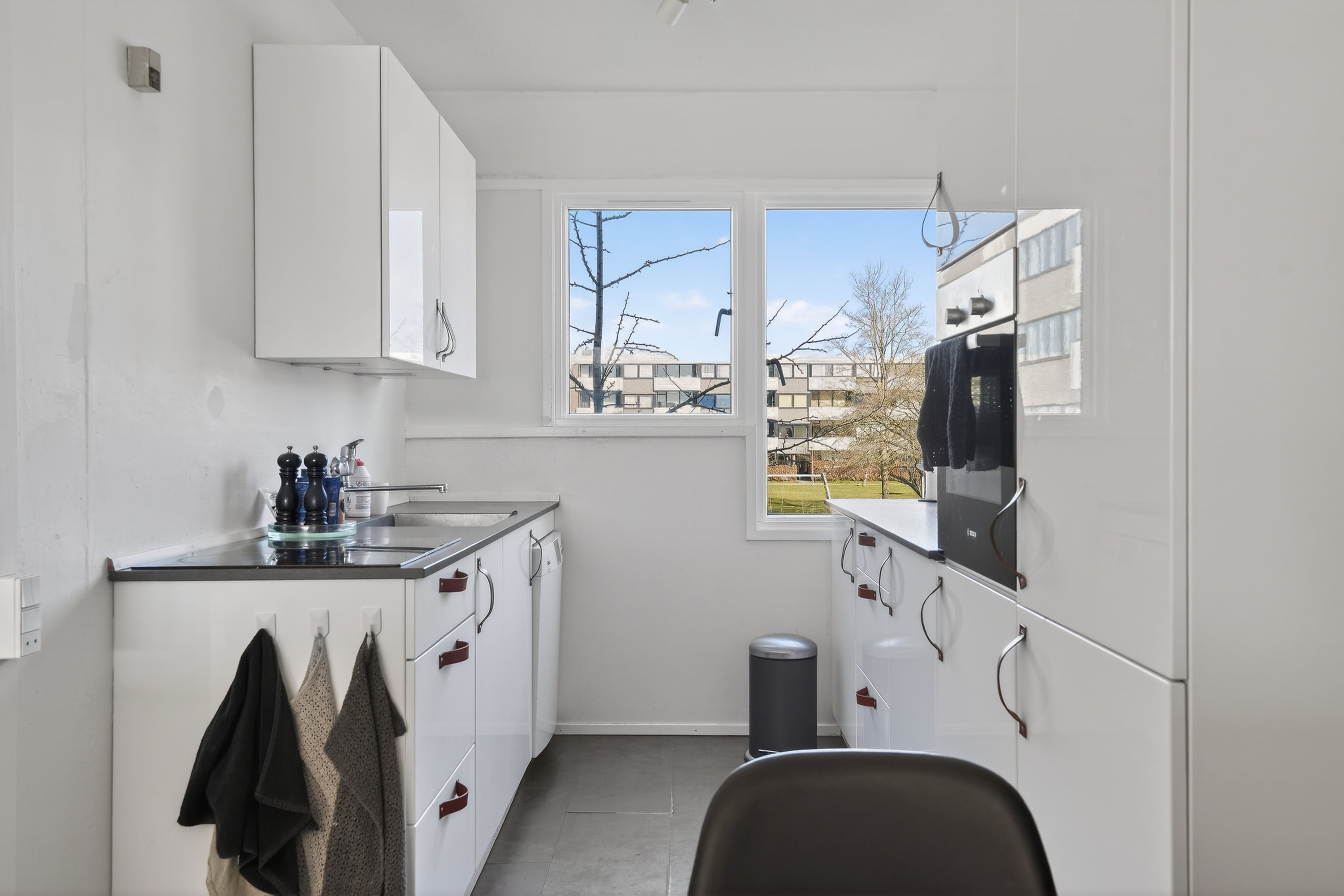 Fremhævet køkken billede i fuldskærmstilstand. Billede af Teglgårdsvej 539, 1. th., 3050 Humlebæk