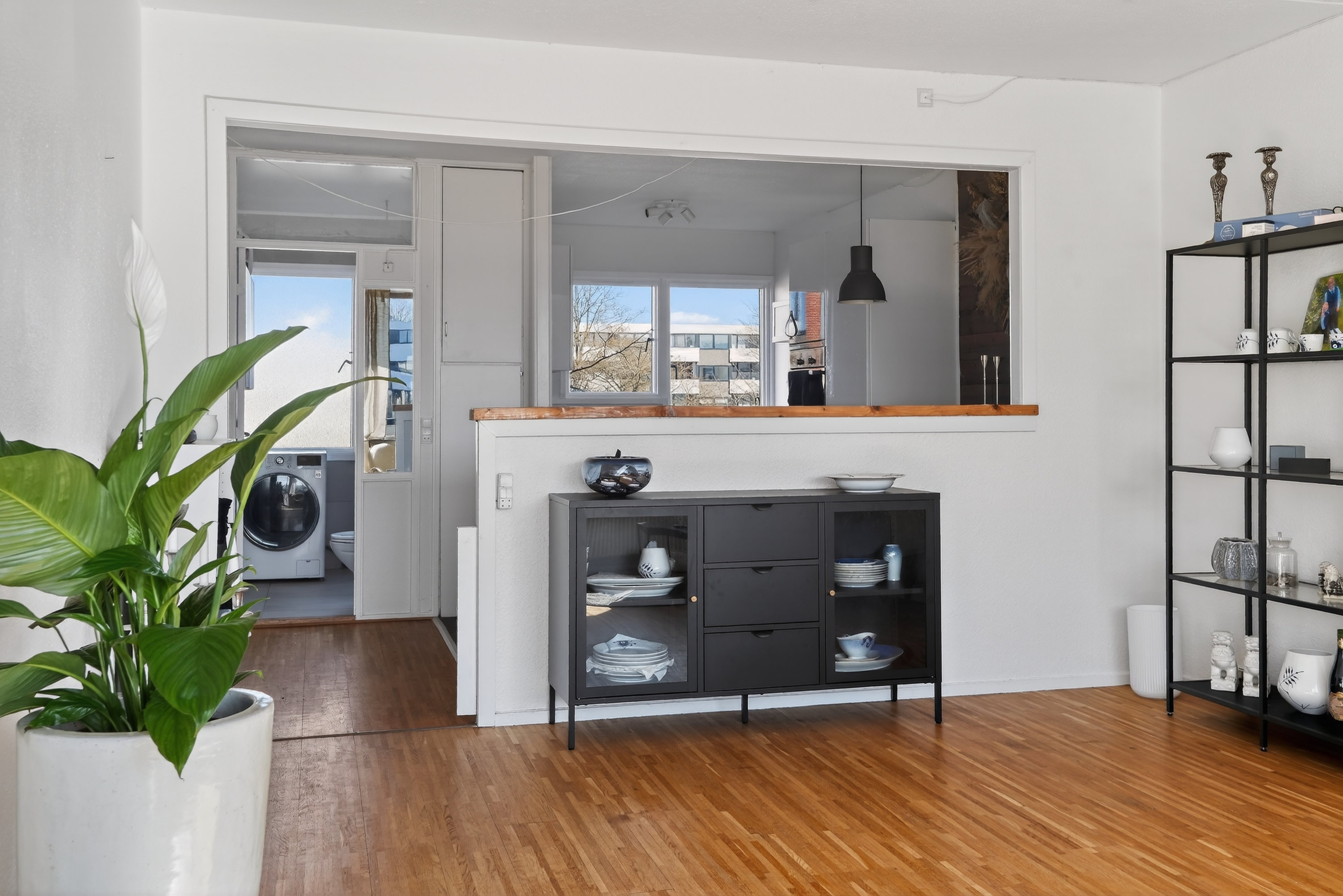 Fremhævet køkken billede i fuldskærmstilstand. Billede af Teglgårdsvej 539, 1. th., 3050 Humlebæk