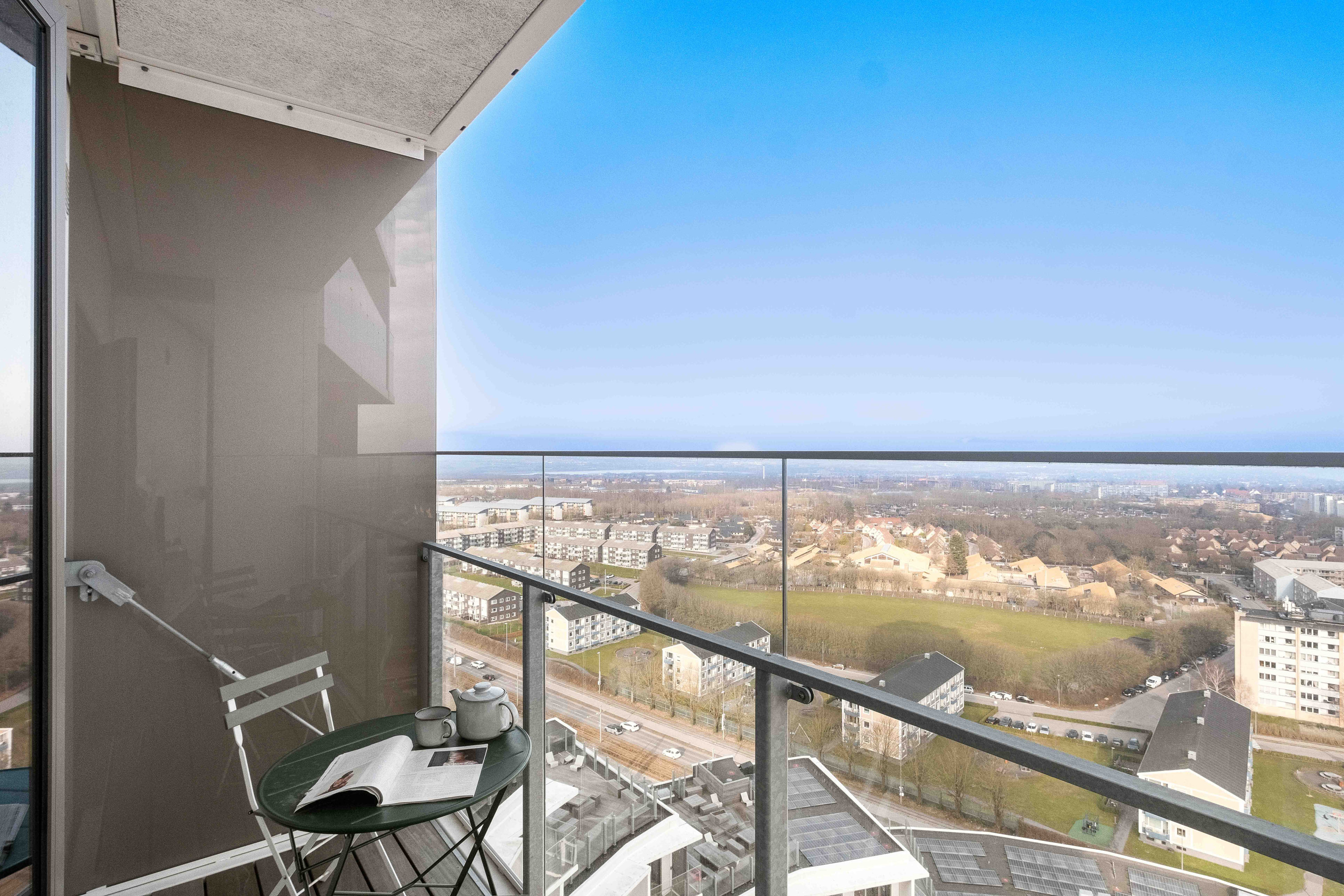 Fremhævet altan billede i fuldskærmstilstand. Billede af Gøteborg Allé 6, 1. 8., 8200 Aarhus N