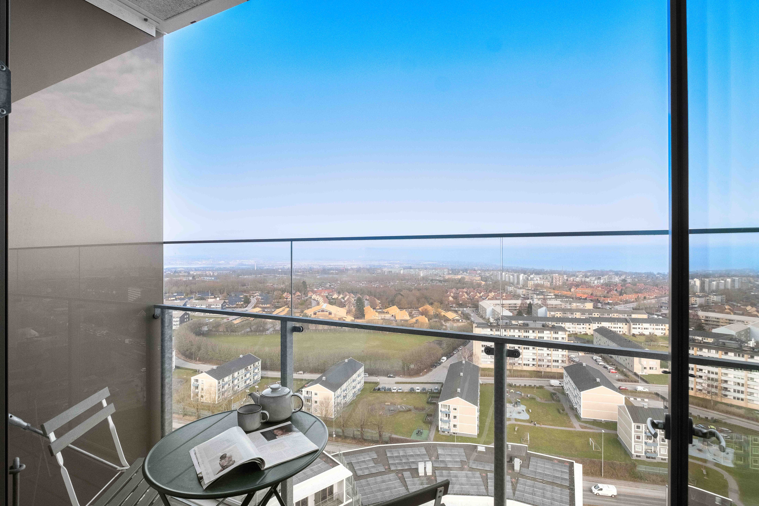 Fremhævet altan billede i fuldskærmstilstand. Billede af Gøteborg Allé 6, 1. 8., 8200 Aarhus N