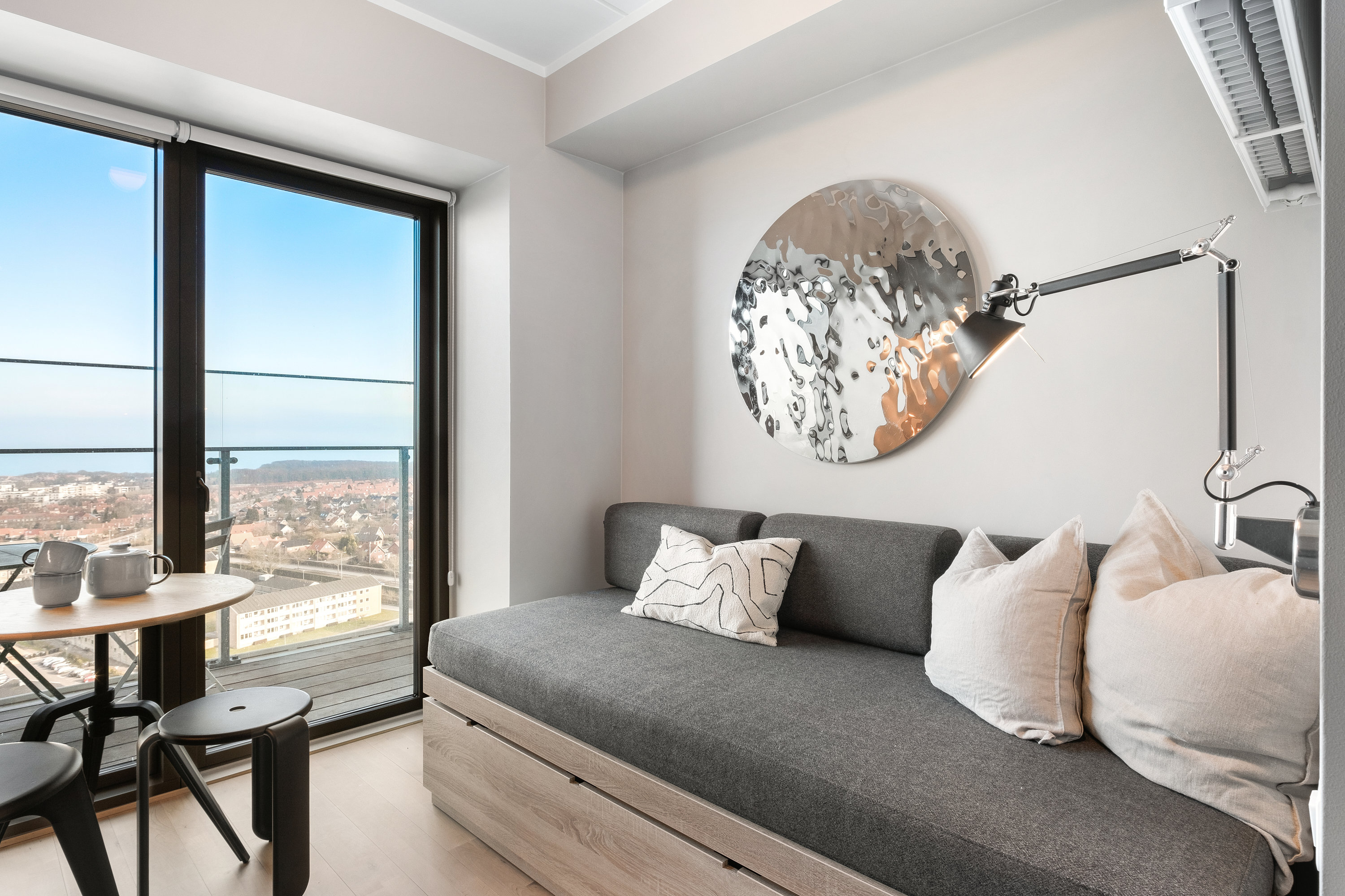 Fremhævet køkken alrum billede i fuldskærmstilstand. Billede af Gøteborg Allé 6, 1. 8., 8200 Aarhus N