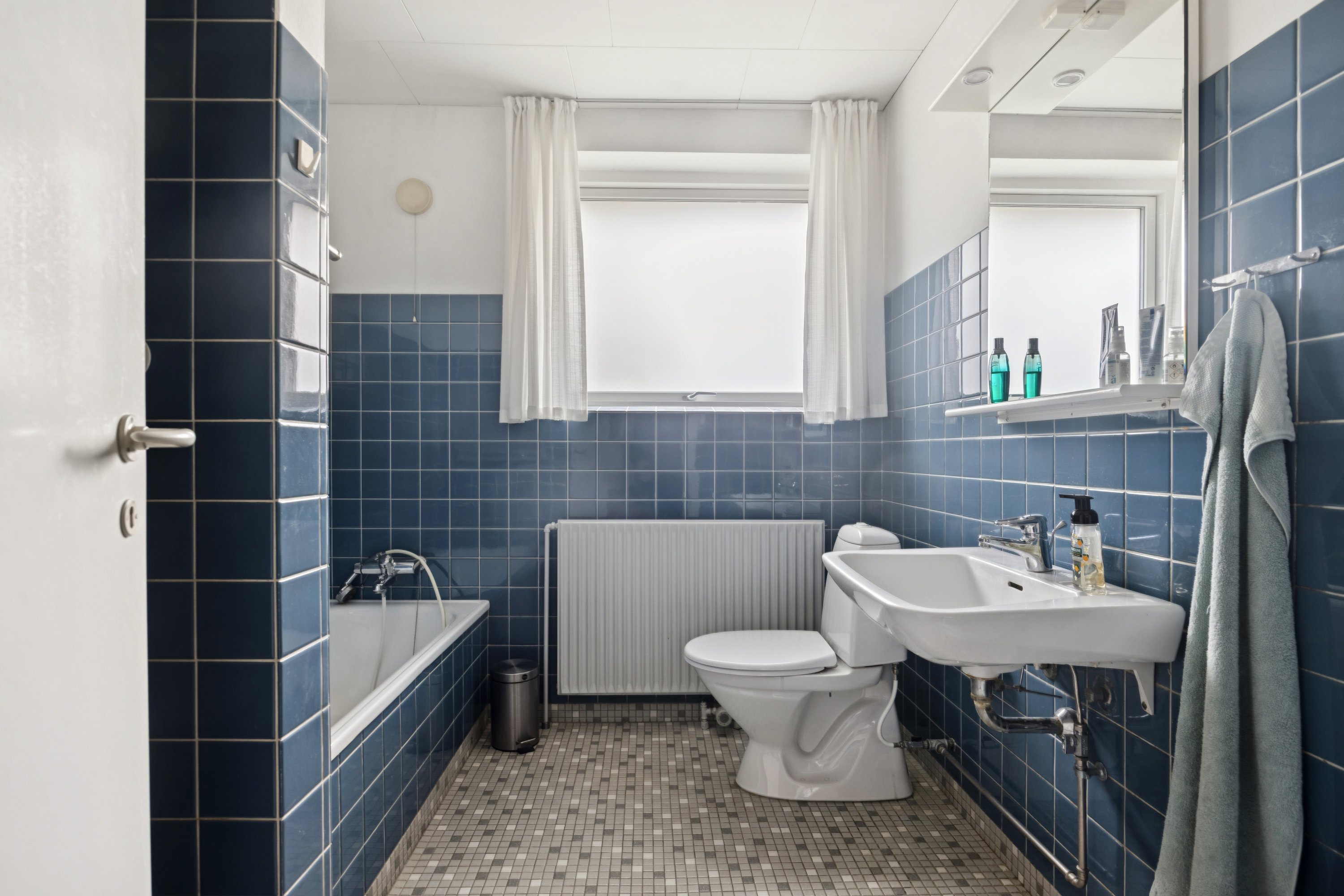 Fremhævet badeværelse billede i fuldskærmstilstand. Billede af Bregentvedvej 5, 9400 Nørresundby