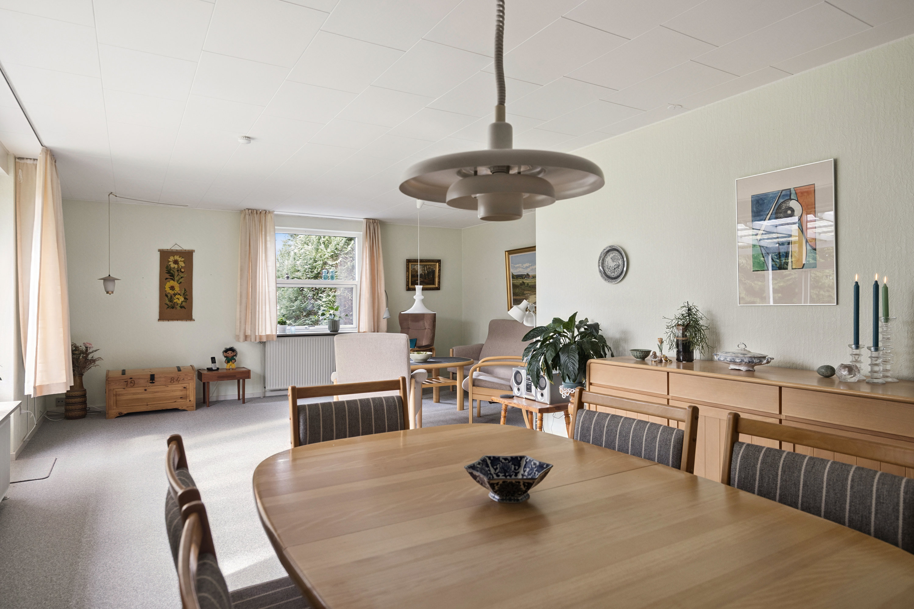 Fremhævet stue billede i fuldskærmstilstand. Billede af Bregentvedvej 5, 9400 Nørresundby