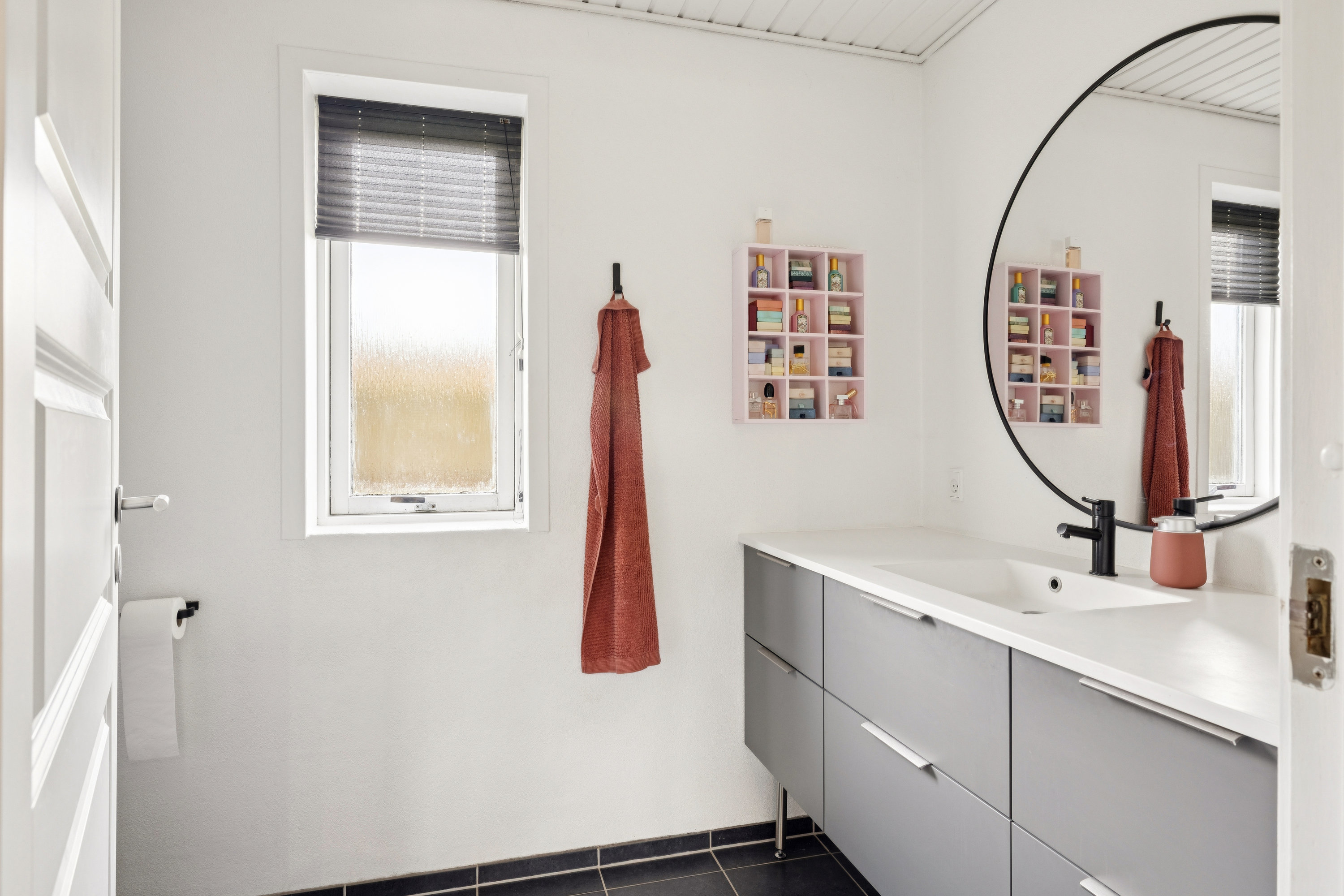 Fremhævet badeværelse billede i fuldskærmstilstand. Billede af Valmuevej 9, 7850 Stoholm Jyll