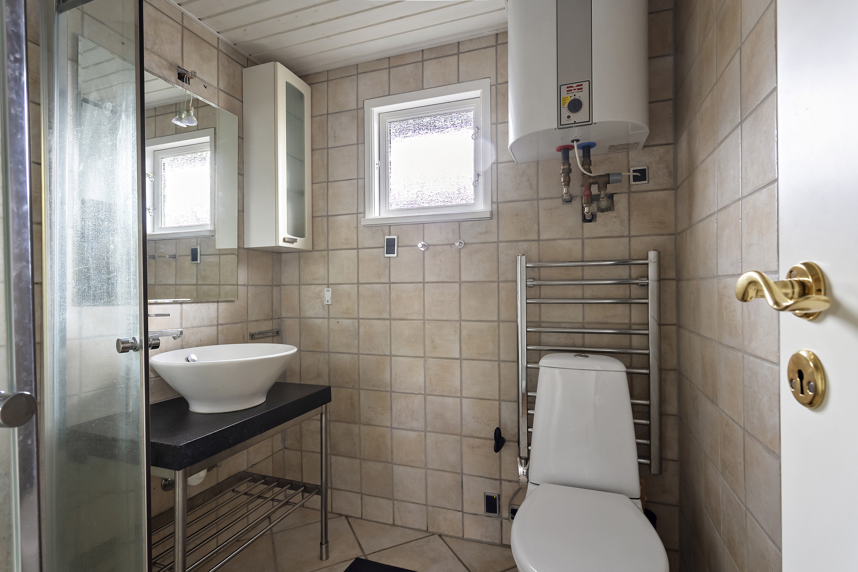 Fremhævet badeværelse billede i fuldskærmstilstand. Billede af Hejsager Strandby 217, Hejsager , 6100 Haderslev