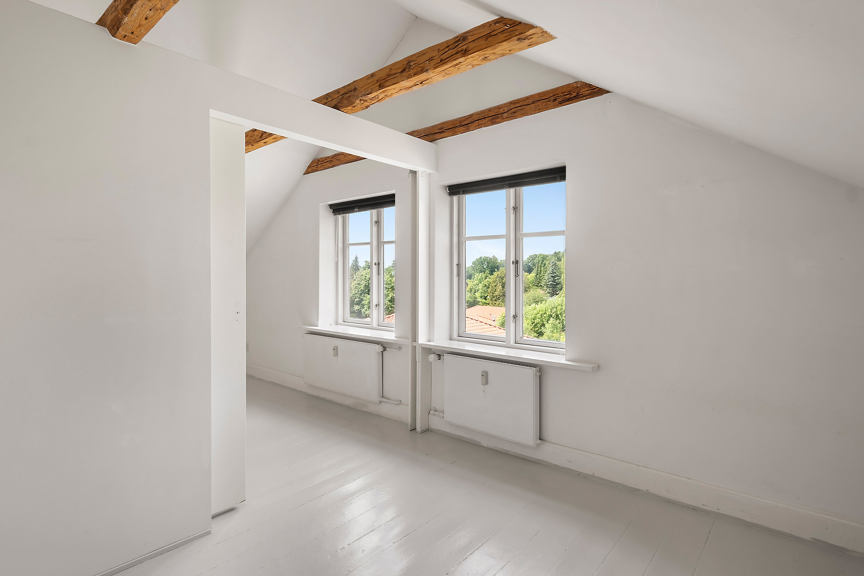 Fremhævet område billede i fuldskærmstilstand. Billede af Kongevejen 457, 1., 2840 Holte