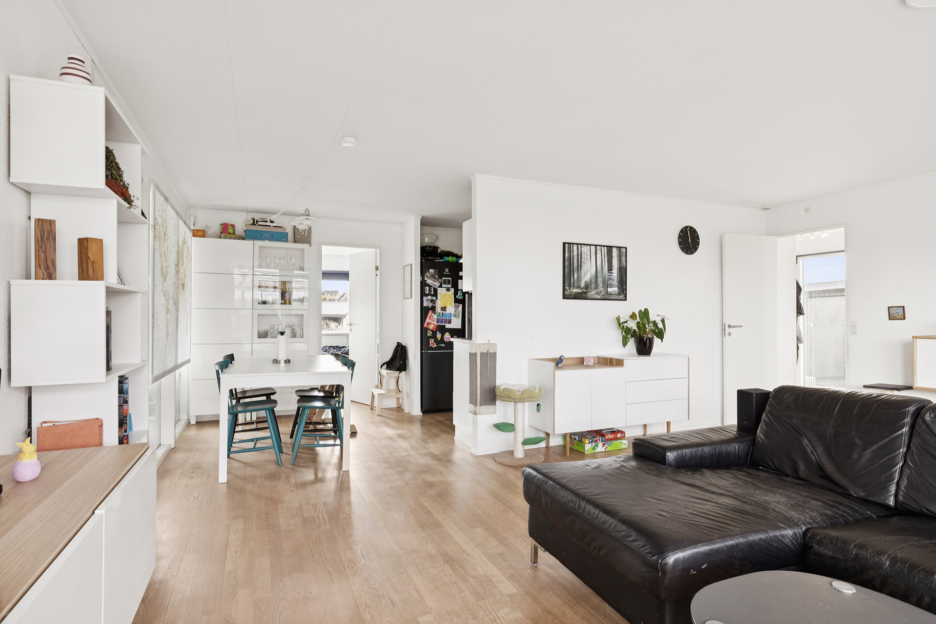 Fremhævet stue billede i fuldskærmstilstand. Billede af Ametystvej 11, 8541 Skødstrup