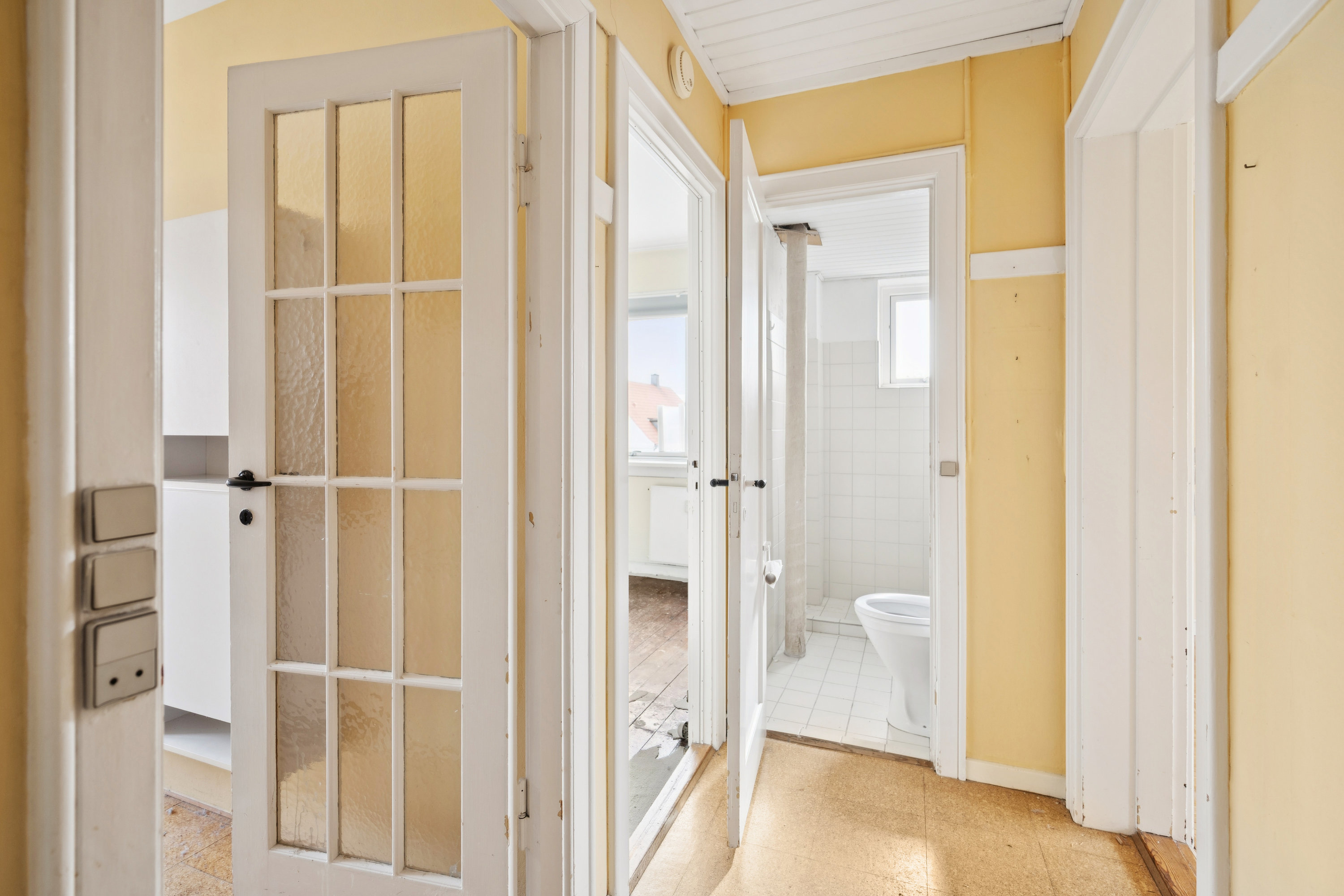 Fremhævet gang billede i fuldskærmstilstand. Billede af Vanløse Allé 45B, 1. tv., 2720 Vanløse