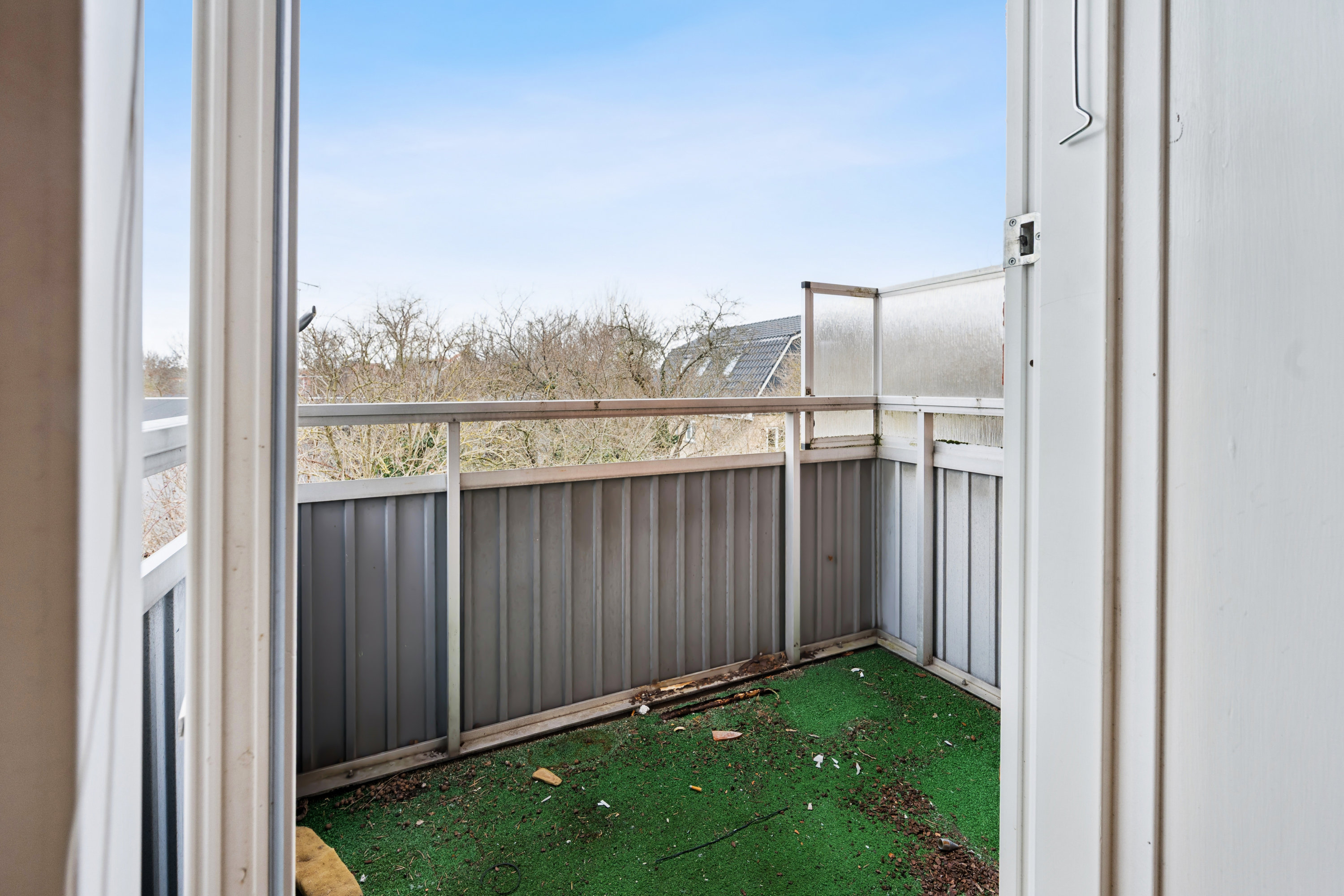 Fremhævet altan billede i fuldskærmstilstand. Billede af Vanløse Allé 45B, 1. tv., 2720 Vanløse