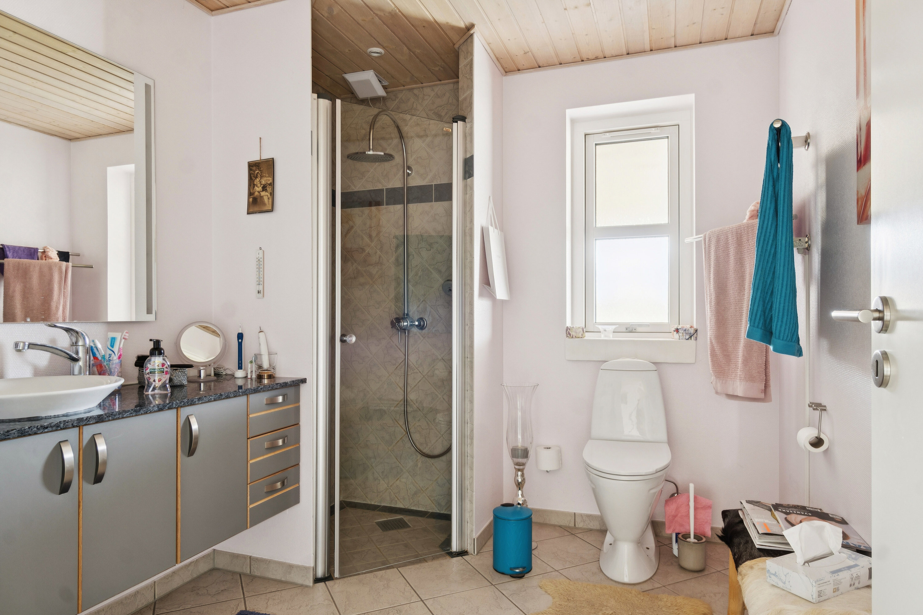 Fremhævet badeværelse billede i fuldskærmstilstand. Billede af Brinken 121, Mogenstrup, 4700 Næstved