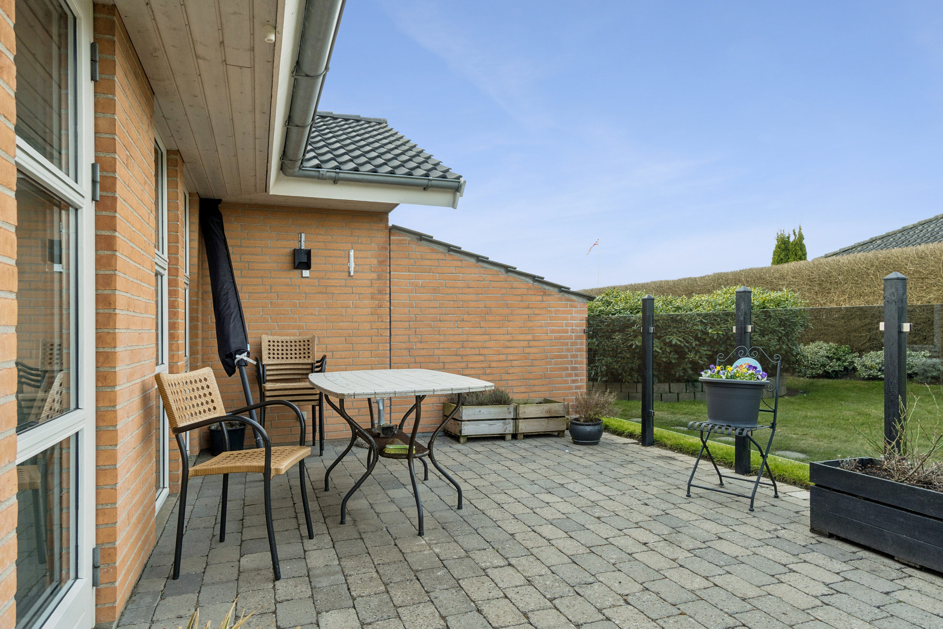 Fremhævet terrasse billede i fuldskærmstilstand. Billede af Brinken 121, Mogenstrup, 4700 Næstved