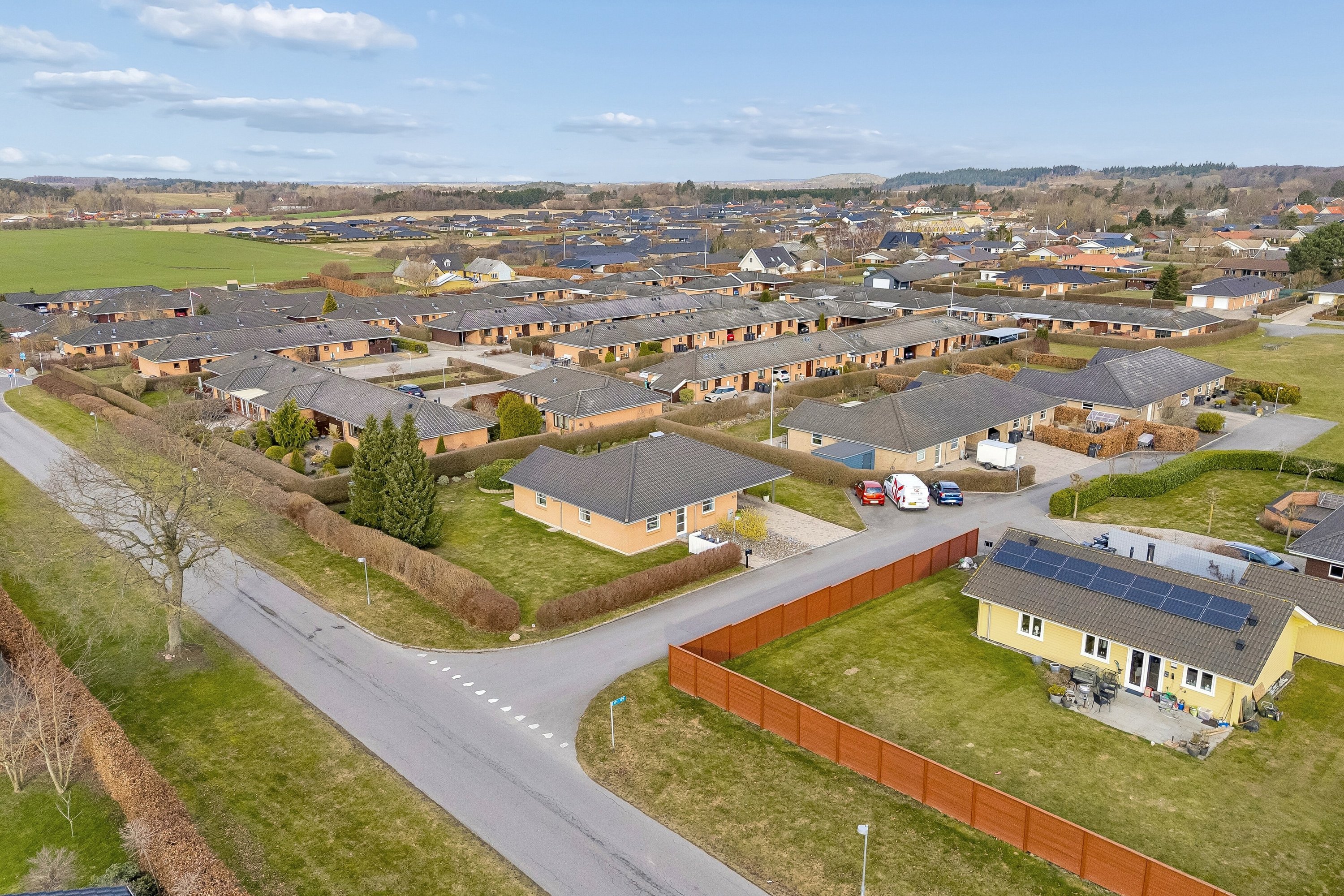 Fremhævet luftfoto billede i fuldskærmstilstand. Billede af Brinken 121, Mogenstrup, 4700 Næstved