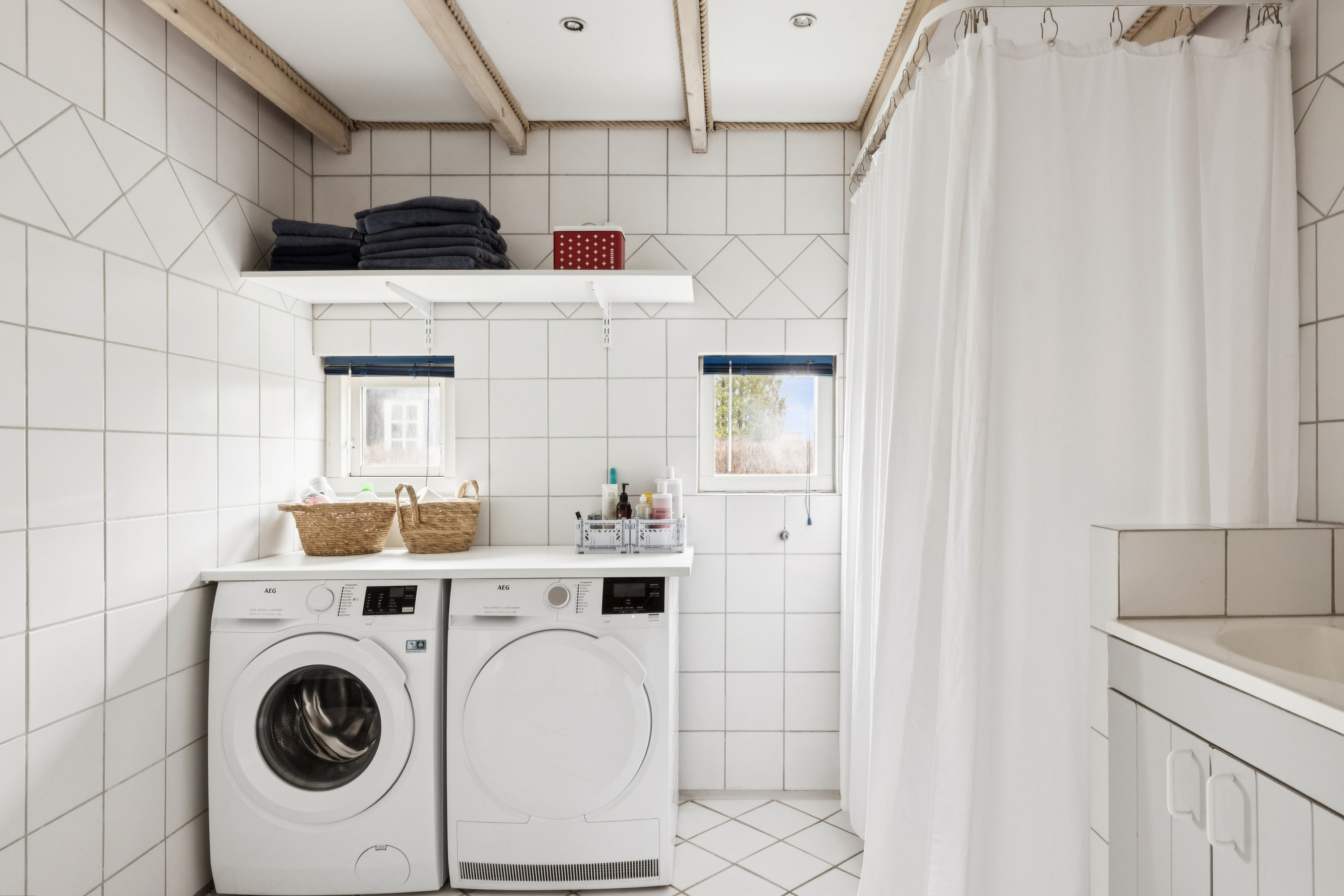 Fremhævet badeværelse billede i fuldskærmstilstand. Billede af Askevej 27, 8500 Grenaa