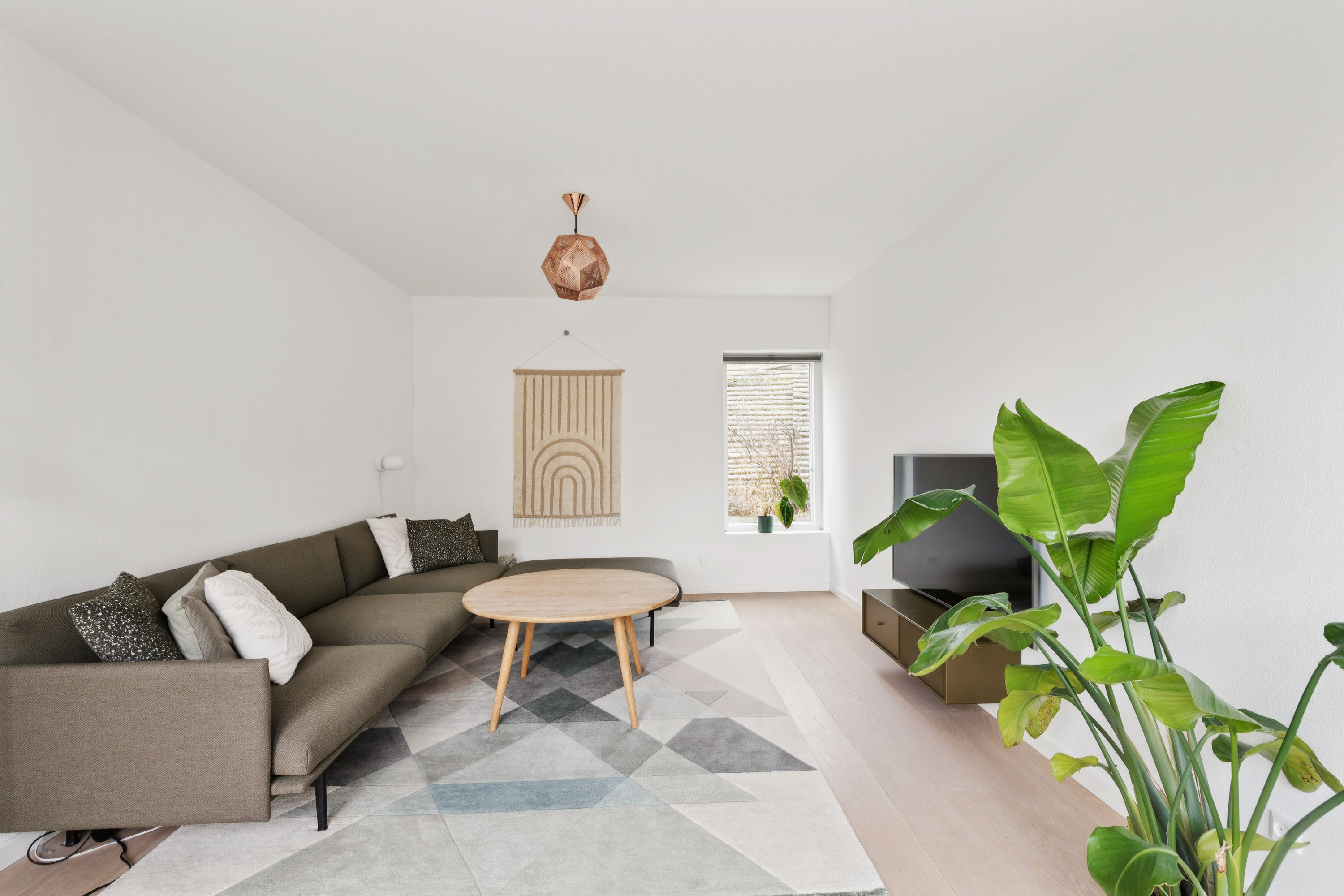 Fremhævet stue billede i fuldskærmstilstand. Billede af Annekærvej 50, 8250 Egå