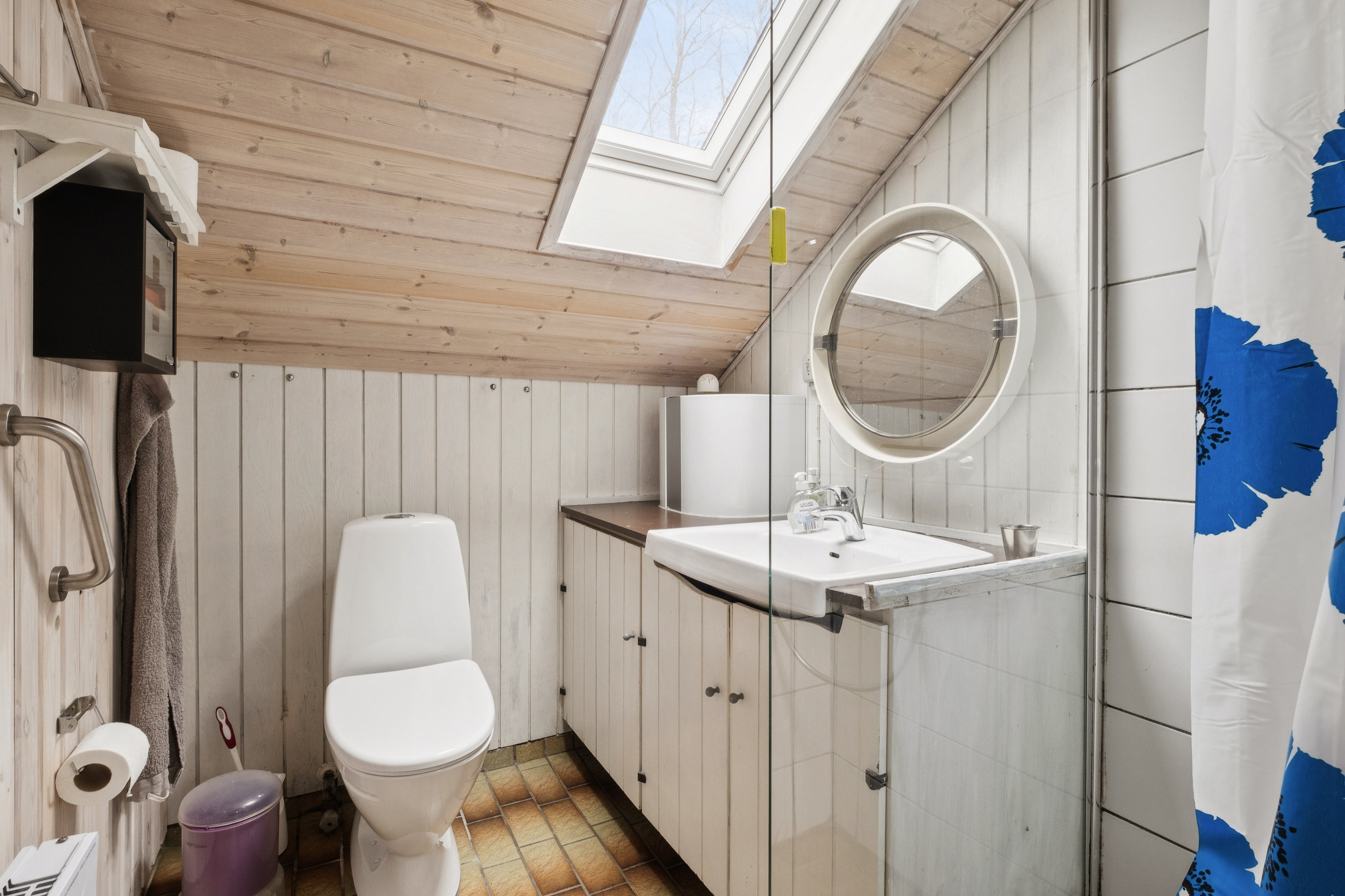 Fremhævet badeværelse billede i fuldskærmstilstand. Billede af Astrup Vig 19, Astrup Vig, 7870 Roslev