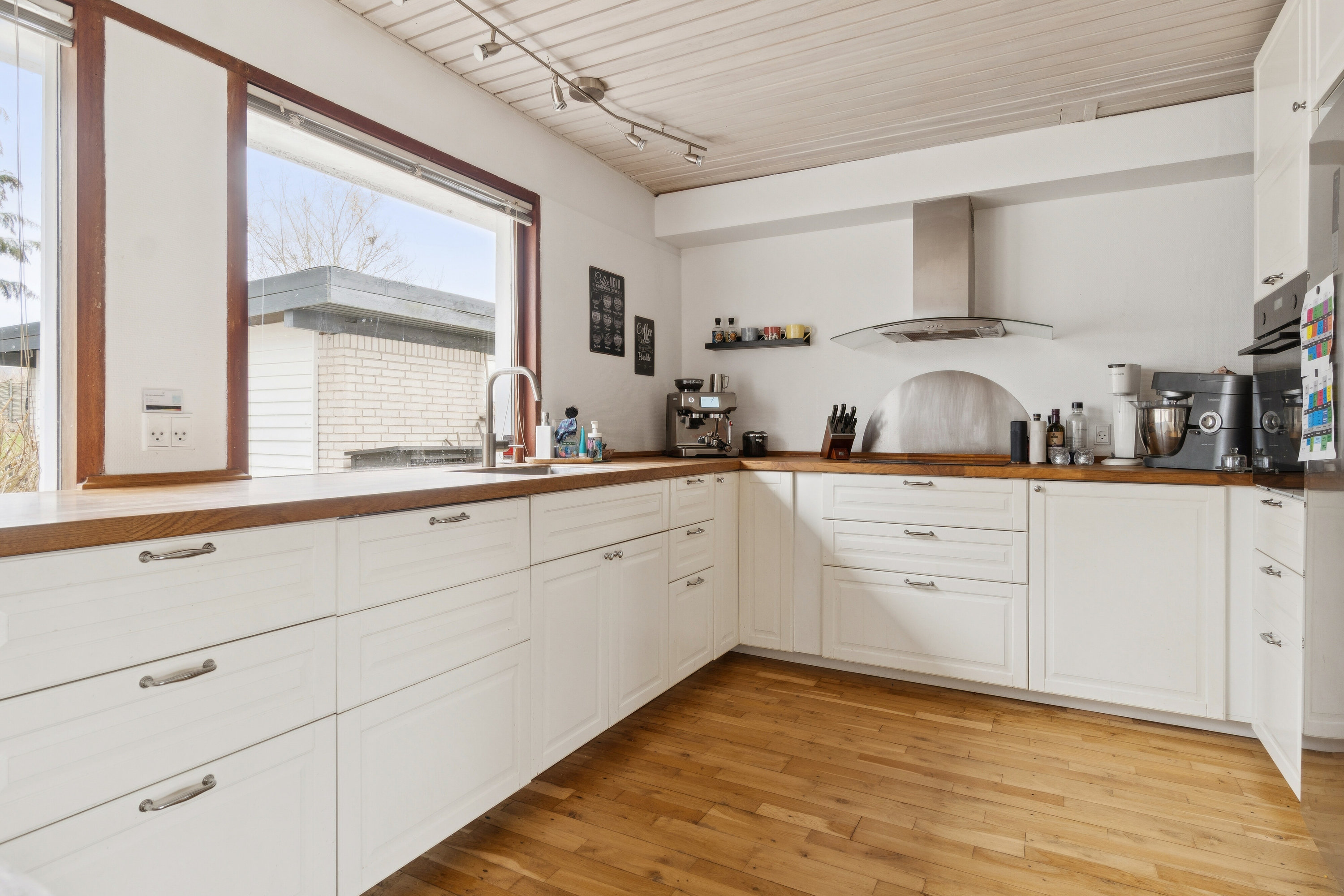 Fremhævet køkken billede i fuldskærmstilstand. Billede af Højdevej 9, 4070 Kirke Hyllinge