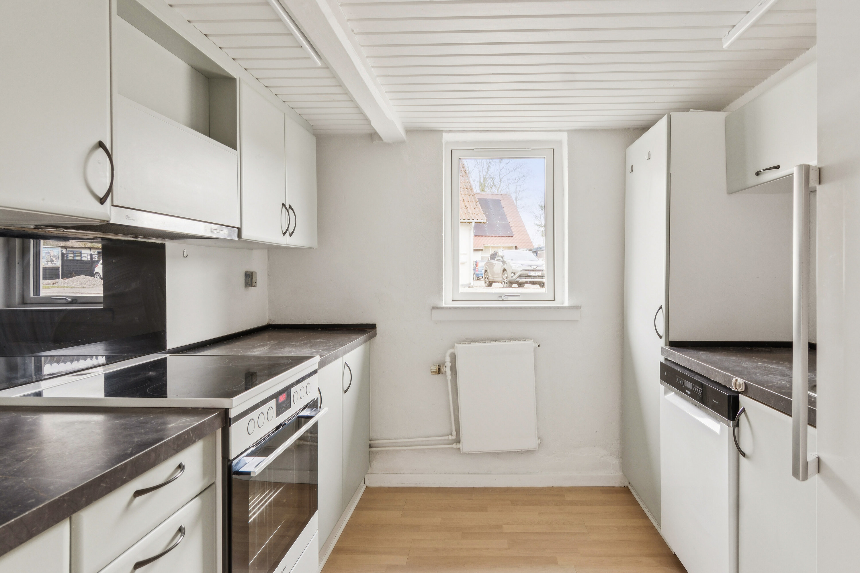 Fremhævet køkken billede i fuldskærmstilstand. Billede af Hovedgaden 37D, 4571 Grevinge