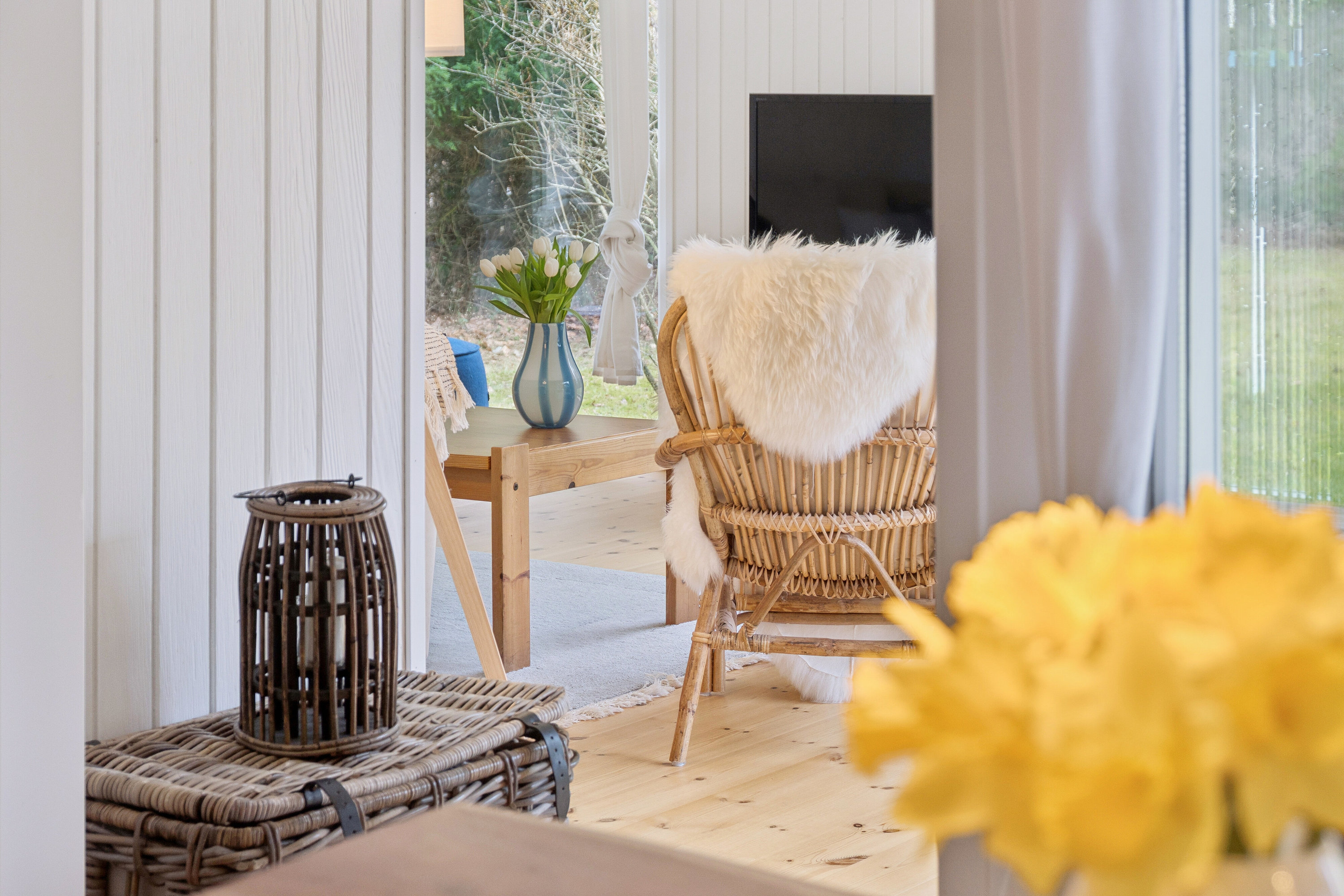 Fremhævet stue billede i fuldskærmstilstand. Billede af Froggårdsvej 19, Ellinge Lyng, 4573 Højby