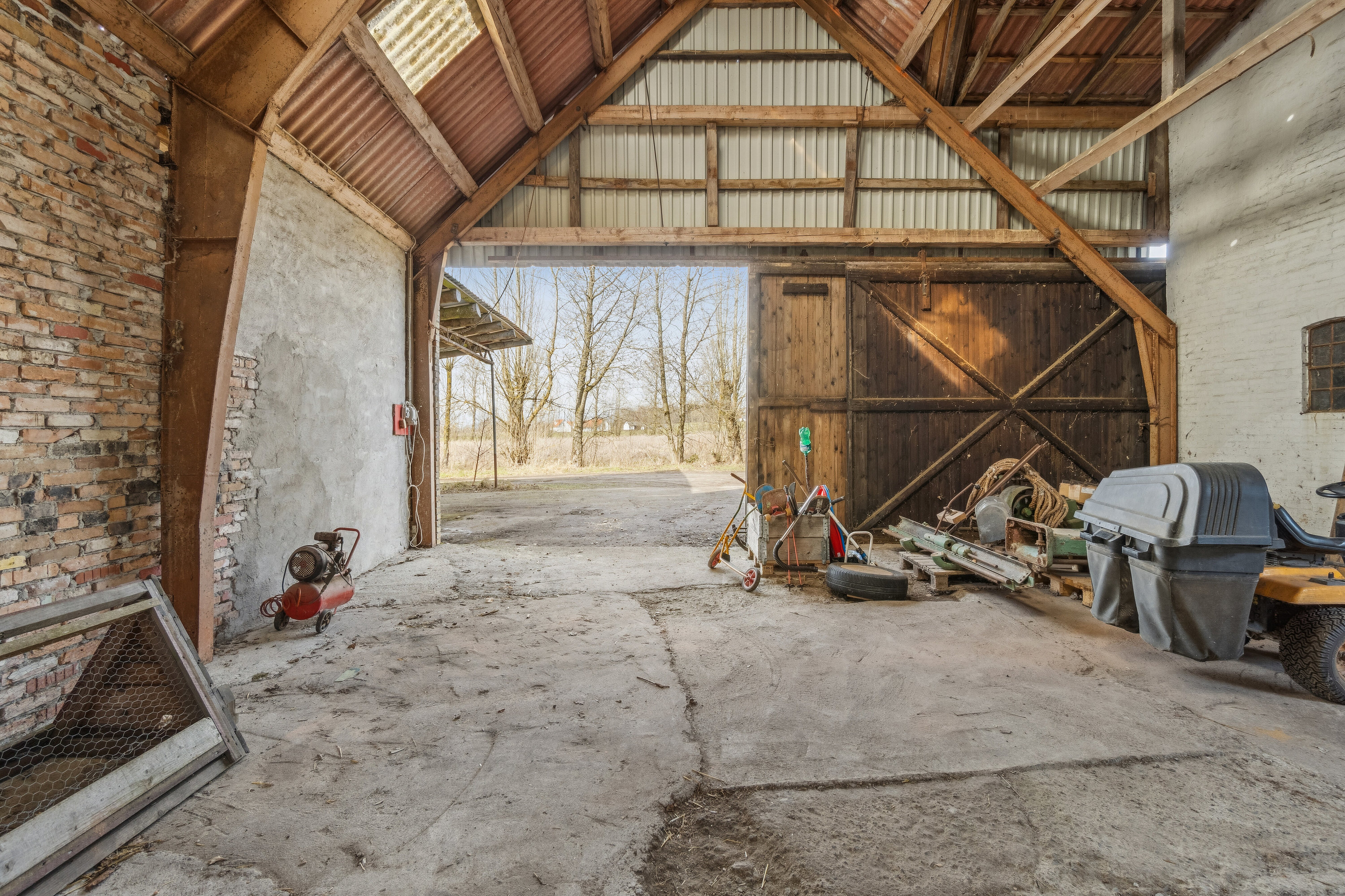 Fremhævet lager billede i fuldskærmstilstand. Billede af Eskesvej 9, Nyker, 3700 Rønne