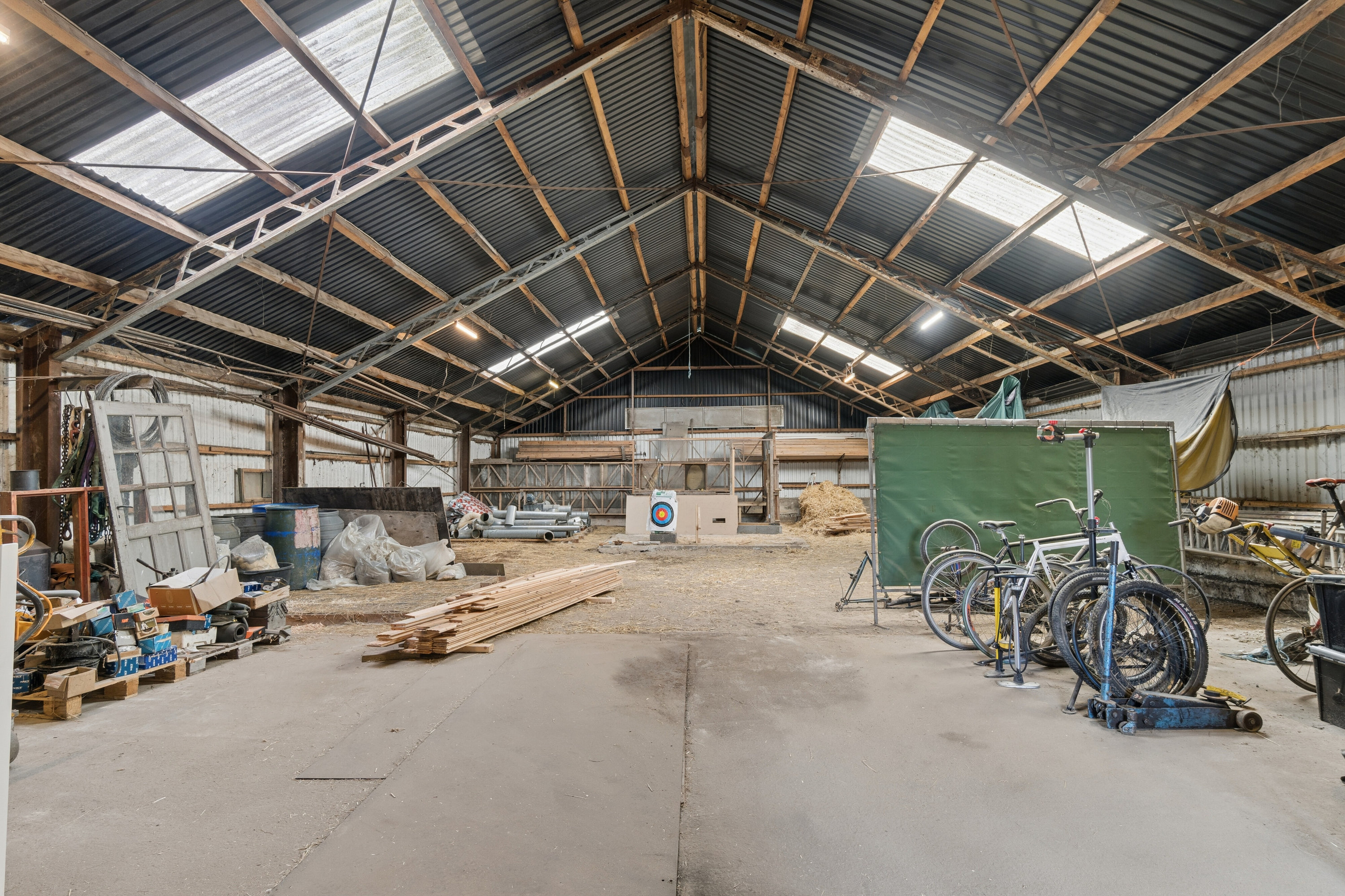 Fremhævet værksted billede i fuldskærmstilstand. Billede af Eskesvej 9, Nyker, 3700 Rønne