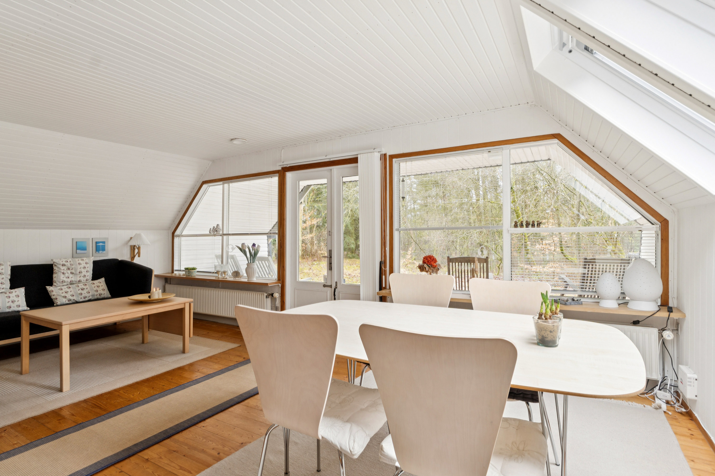 Fremhævet spisestue billede i fuldskærmstilstand. Billede af Tyttebærvej 44, 7441 Bording