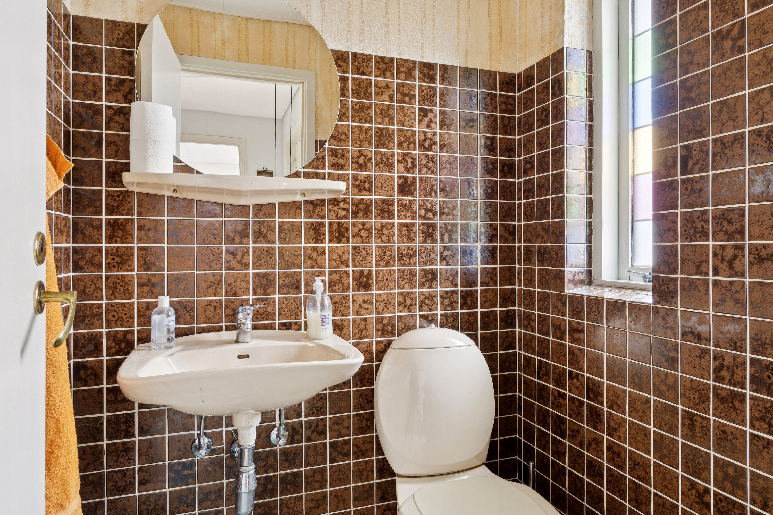 Fremhævet badeværelse billede i fuldskærmstilstand. Billede af Ternevej 40, 7430 Ikast