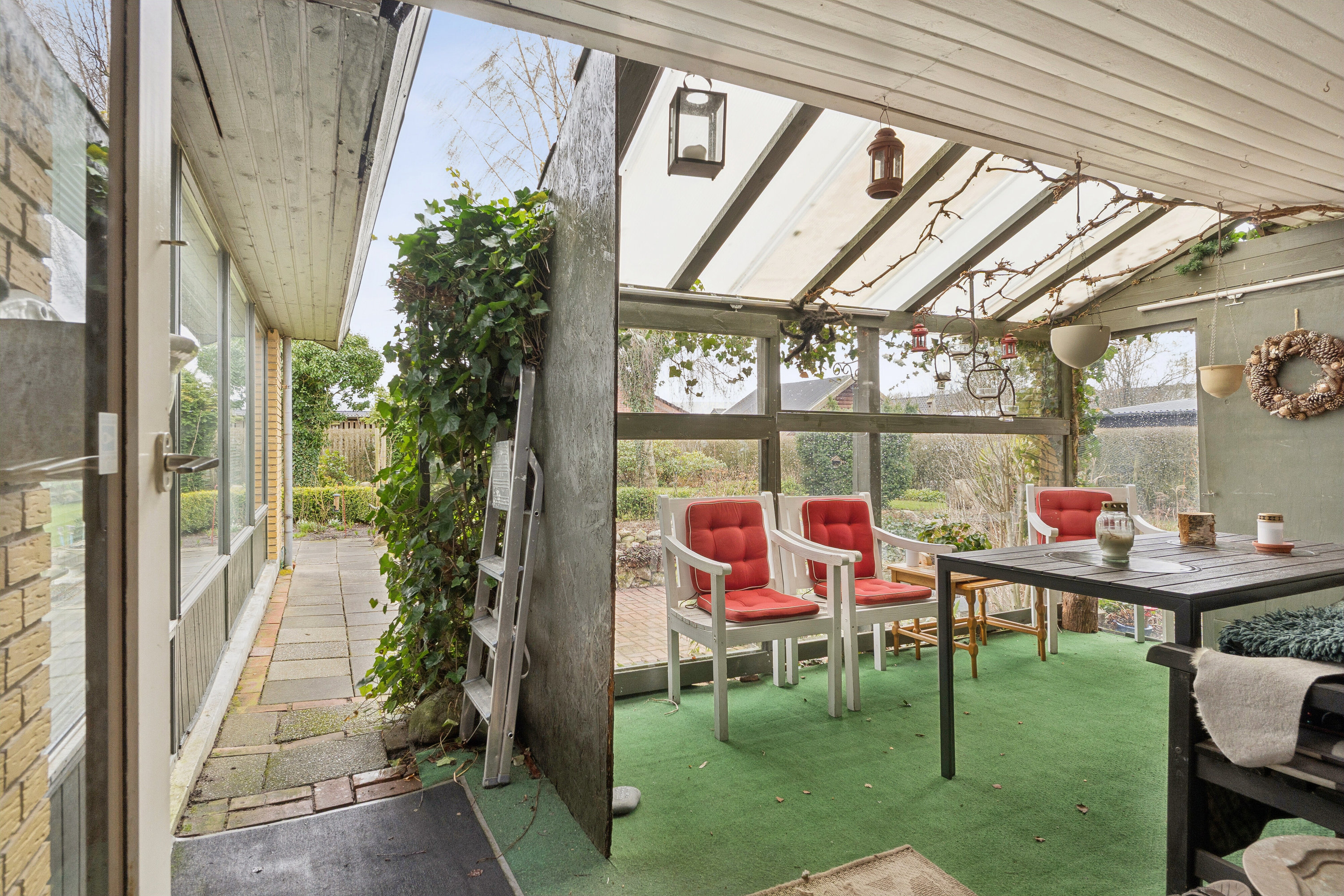 Fremhævet overdækket terrasse billede i fuldskærmstilstand. Billede af Ternevej 40, 7430 Ikast