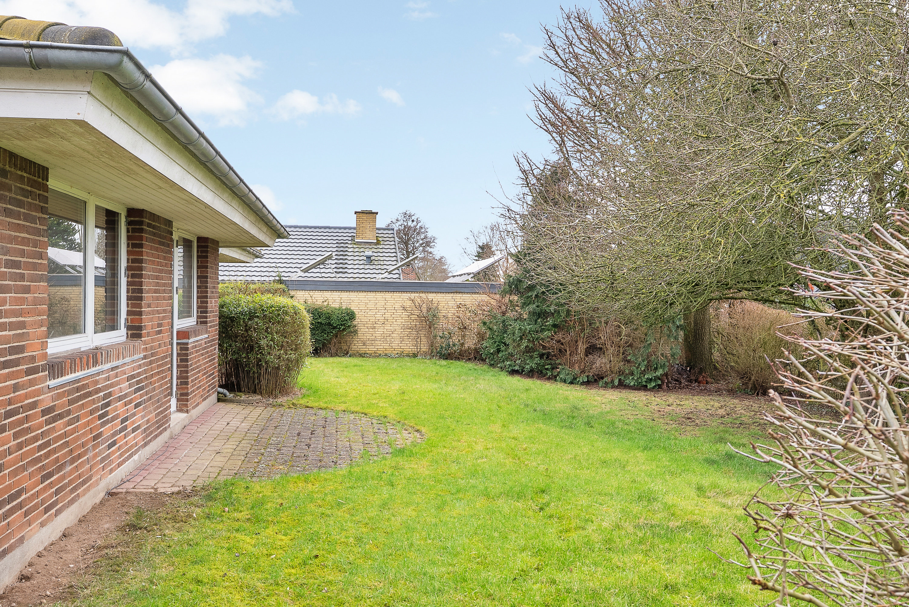 Fremhævet facade billede i fuldskærmstilstand. Billede af Kirsebærlunden 19, 5471 Søndersø