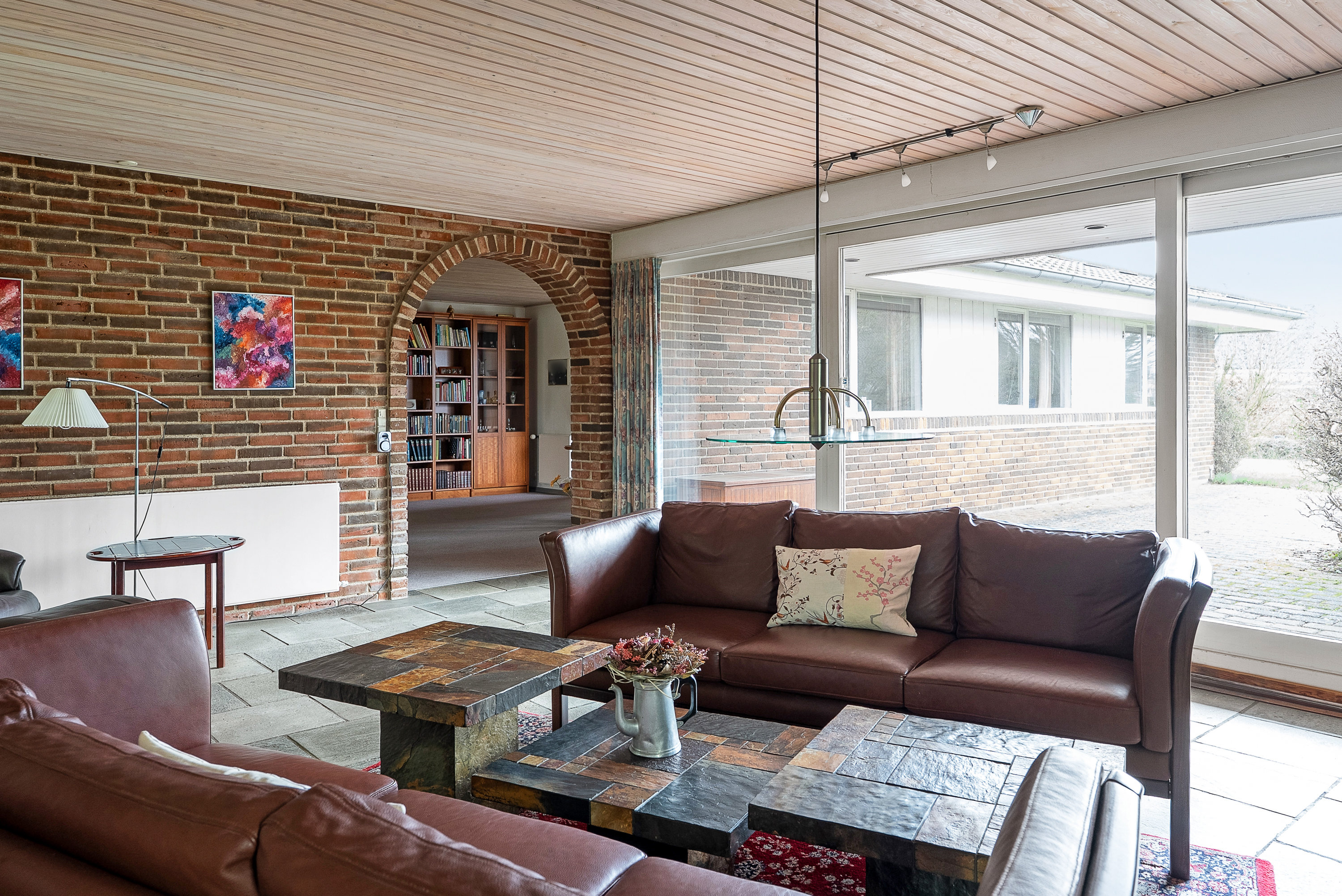 Fremhævet stue billede i fuldskærmstilstand. Billede af Kirsebærlunden 19, 5471 Søndersø