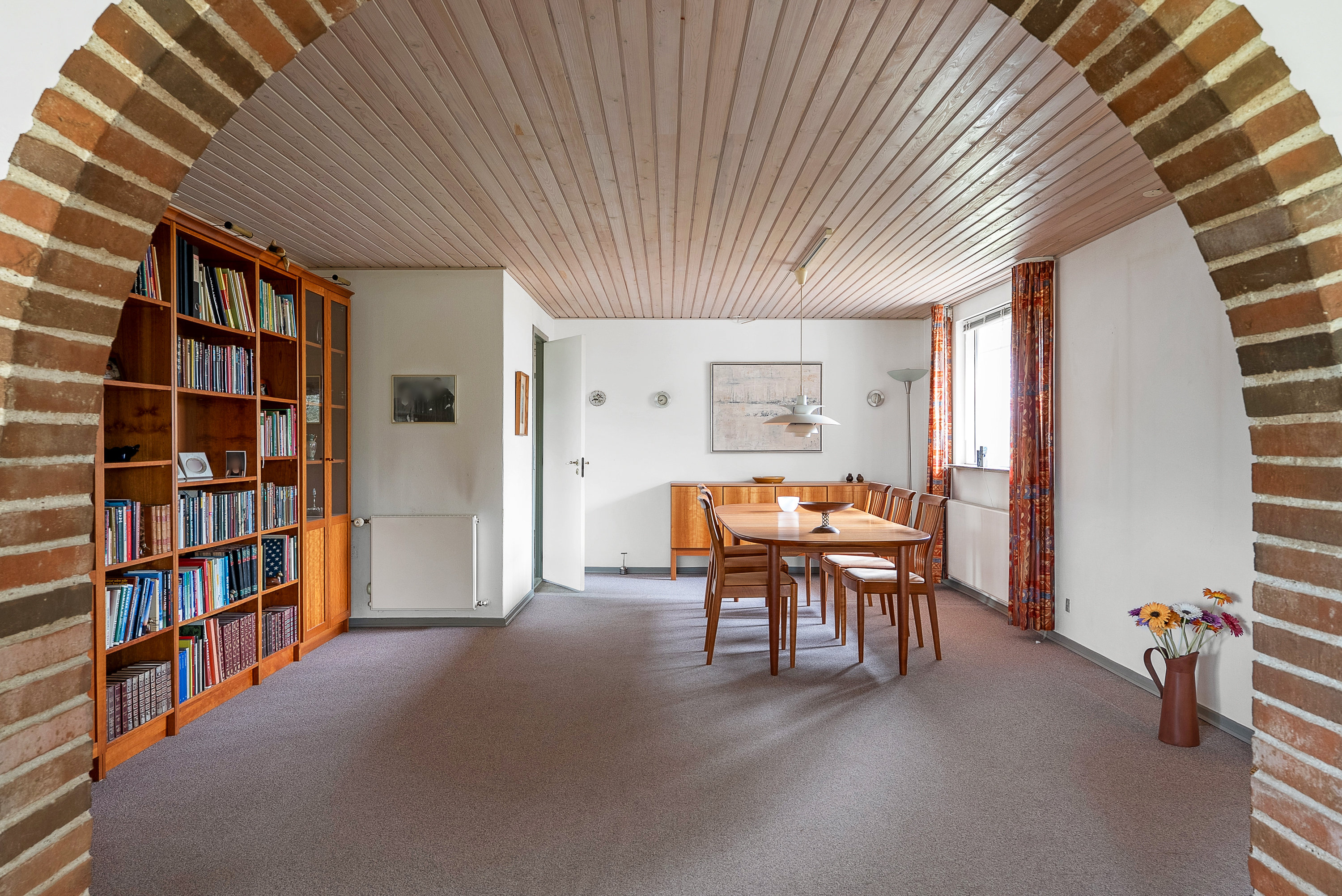 Fremhævet stue billede i fuldskærmstilstand. Billede af Kirsebærlunden 19, 5471 Søndersø